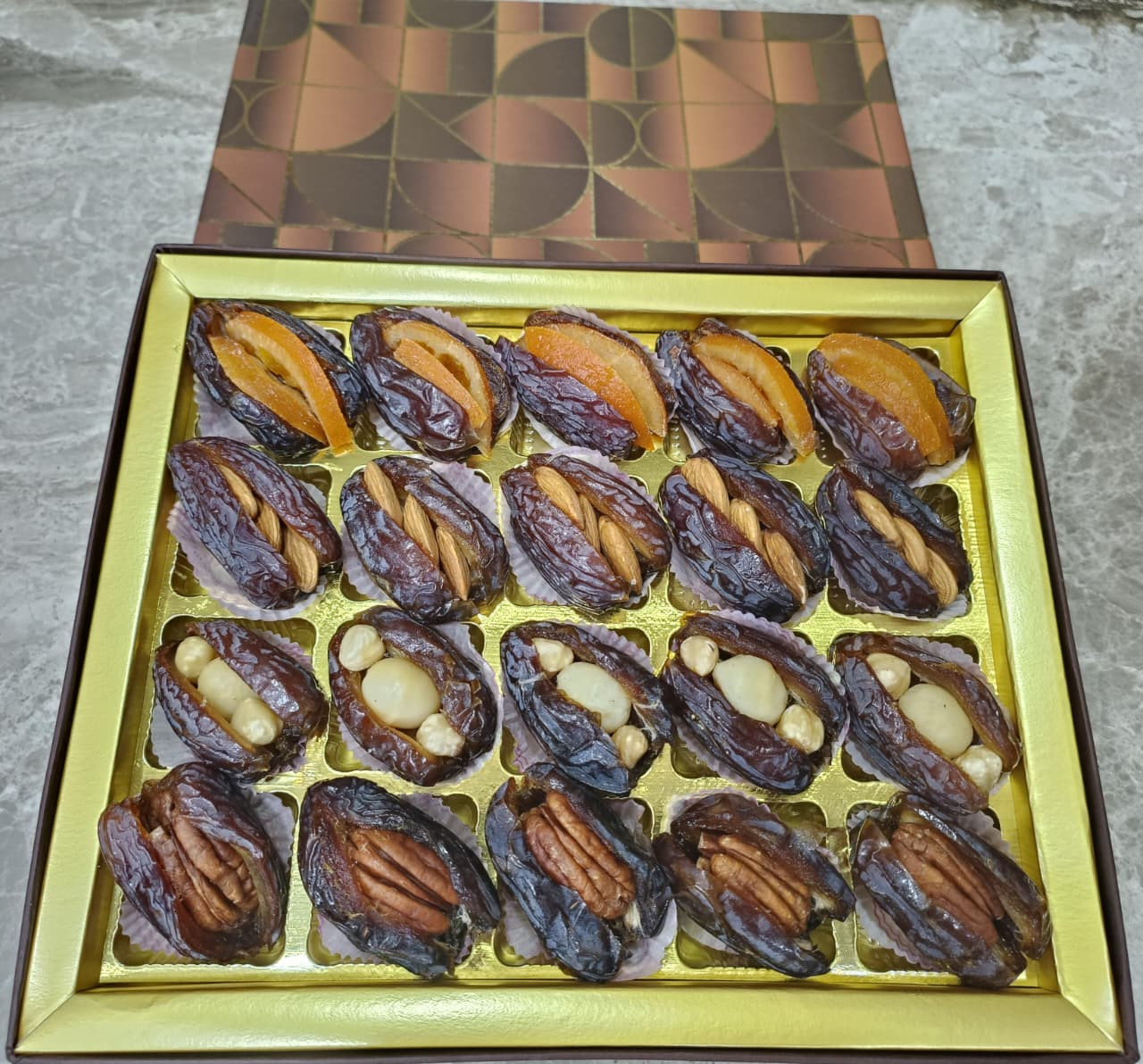 Medjool Dates with Premium Stuffing 20 pcs