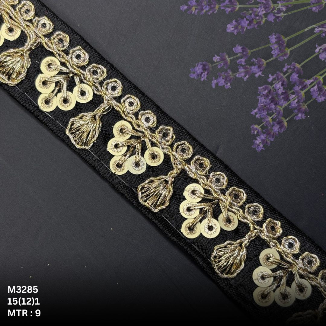 Handcrafted Decorative Beads Lace for Fashion Accessories