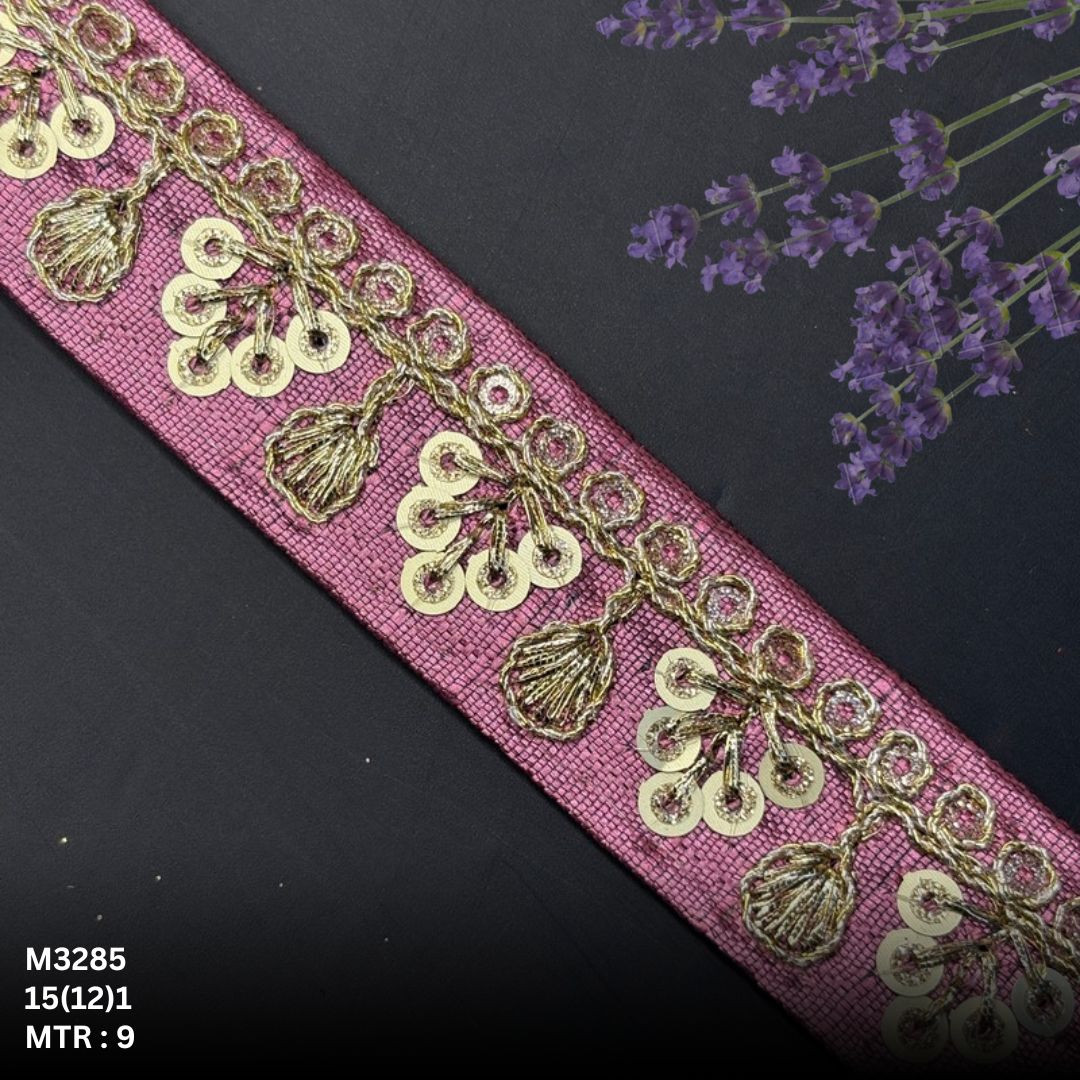 Handcrafted Decorative Beads Lace for Fashion Accessories