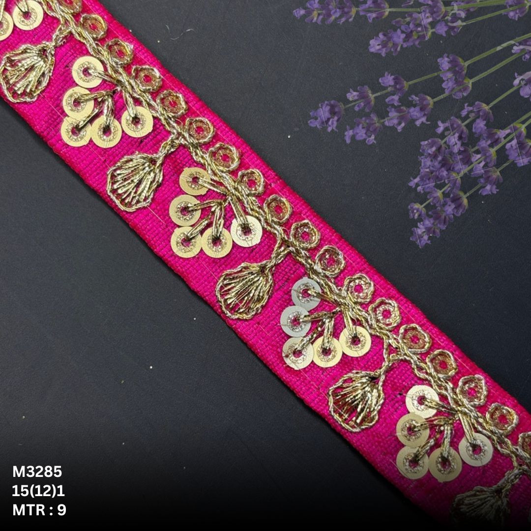 Handcrafted Decorative Beads Lace for Fashion Accessories