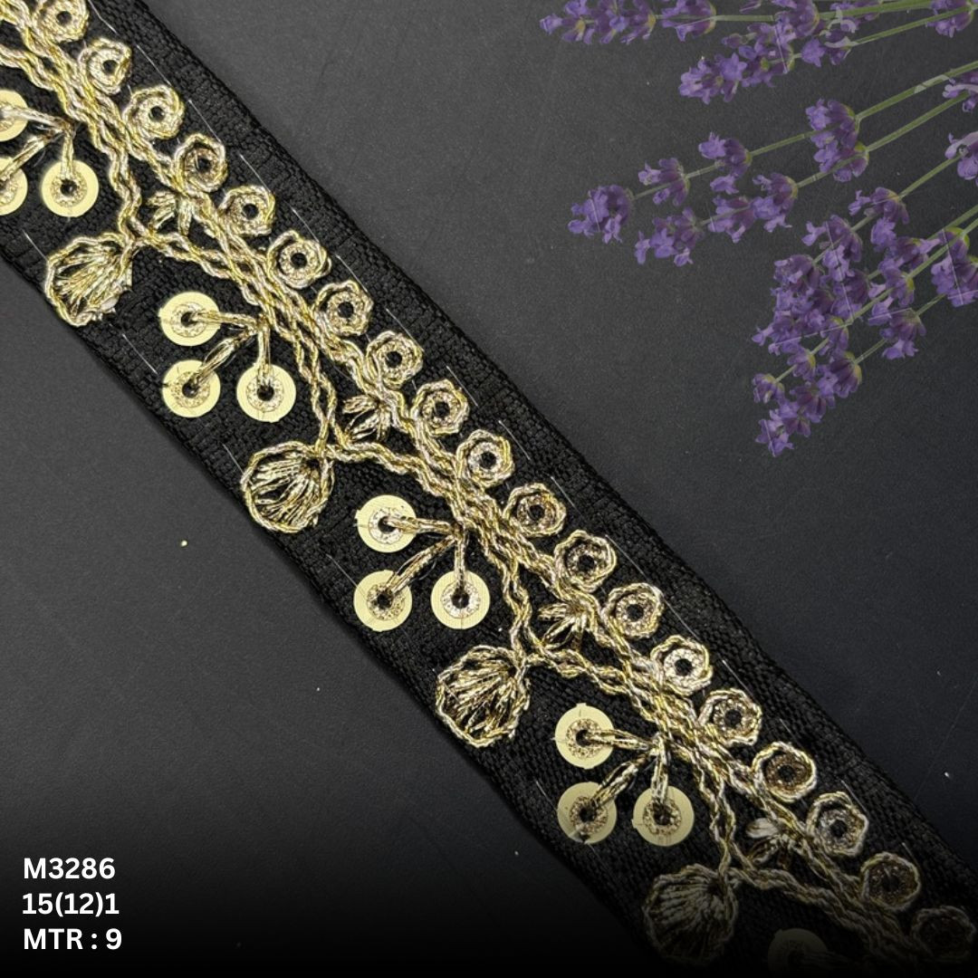 Graceful Designer Saree Lace for Garment Decoration