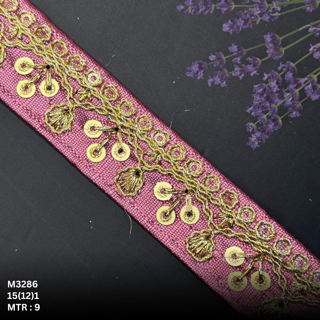 Graceful Designer Saree Lace for Garment Decoration