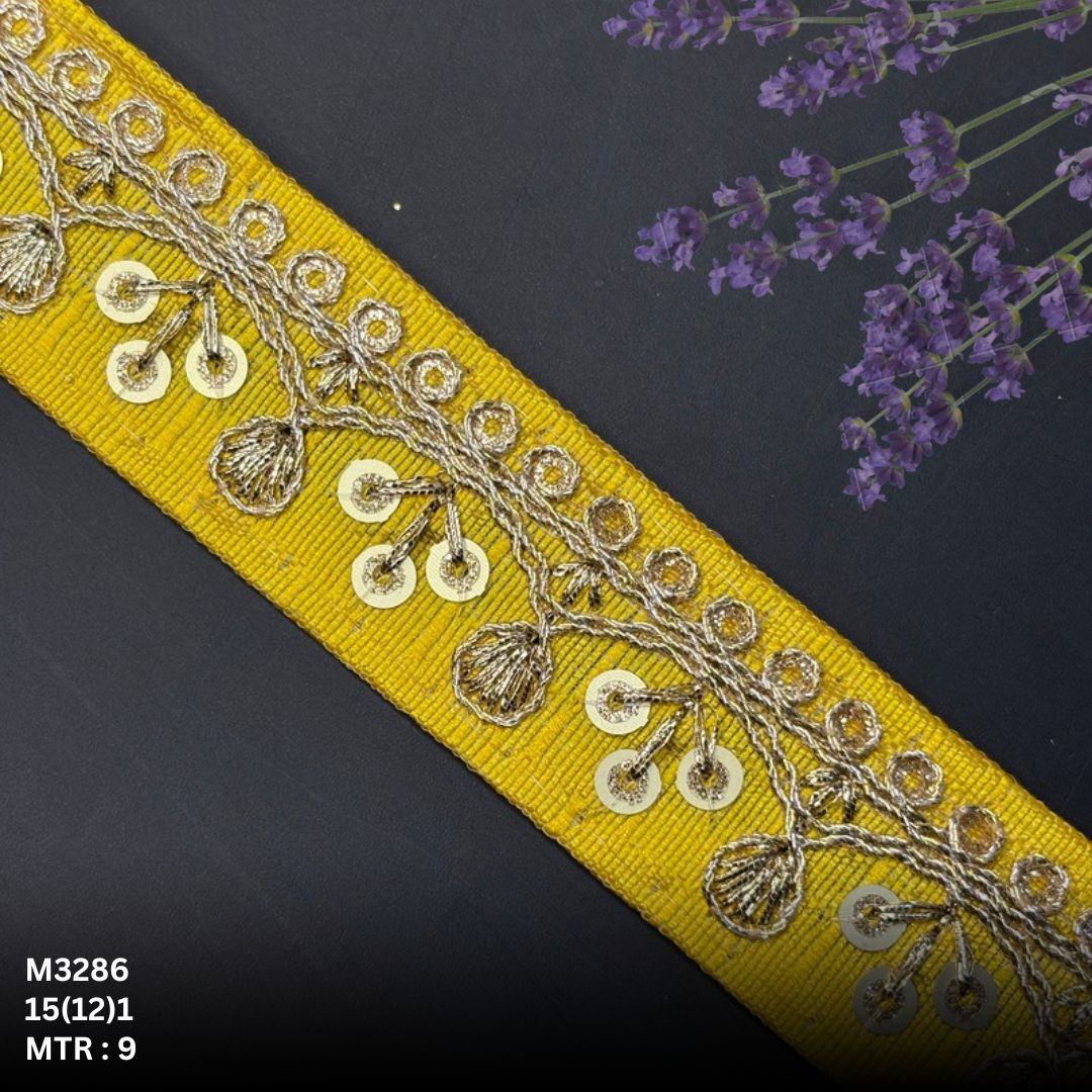 Graceful Designer Saree Lace for Garment Decoration