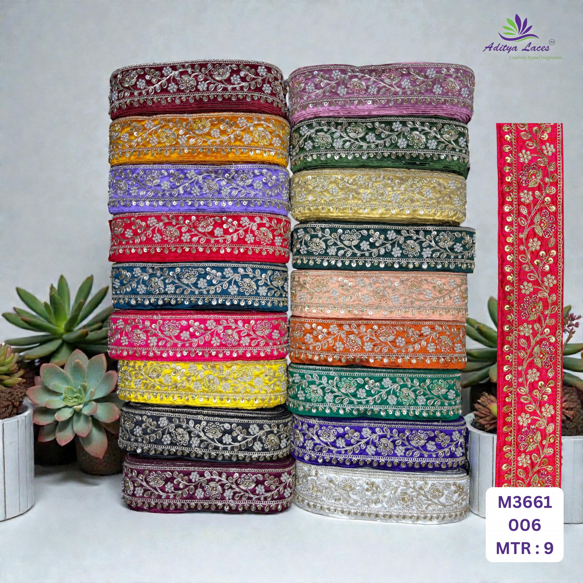 Royal Fancy Beaded Saree Lace for Garment Decoration