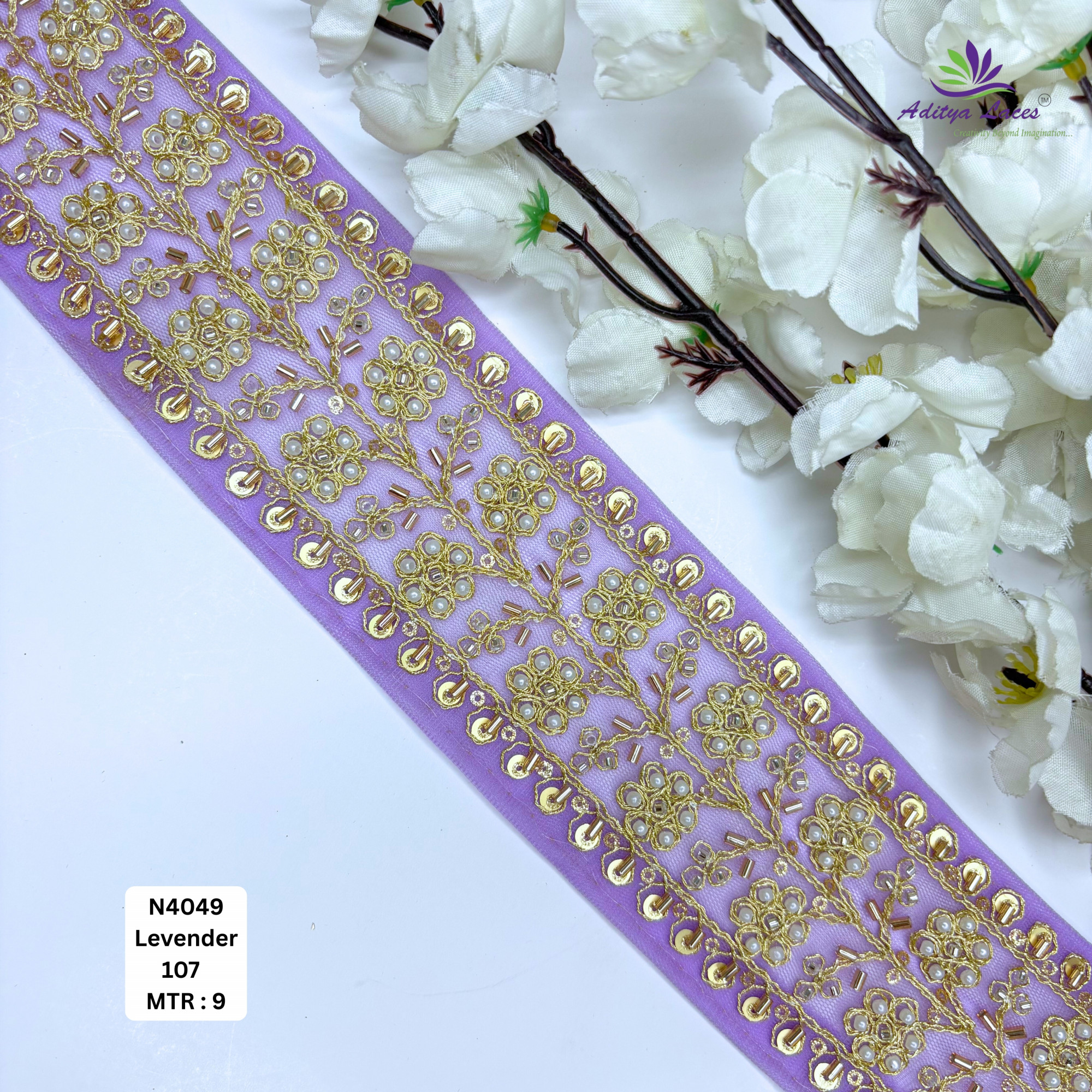 Handcrafted Decorative Pearl Lace Trim for Fashion Accessories