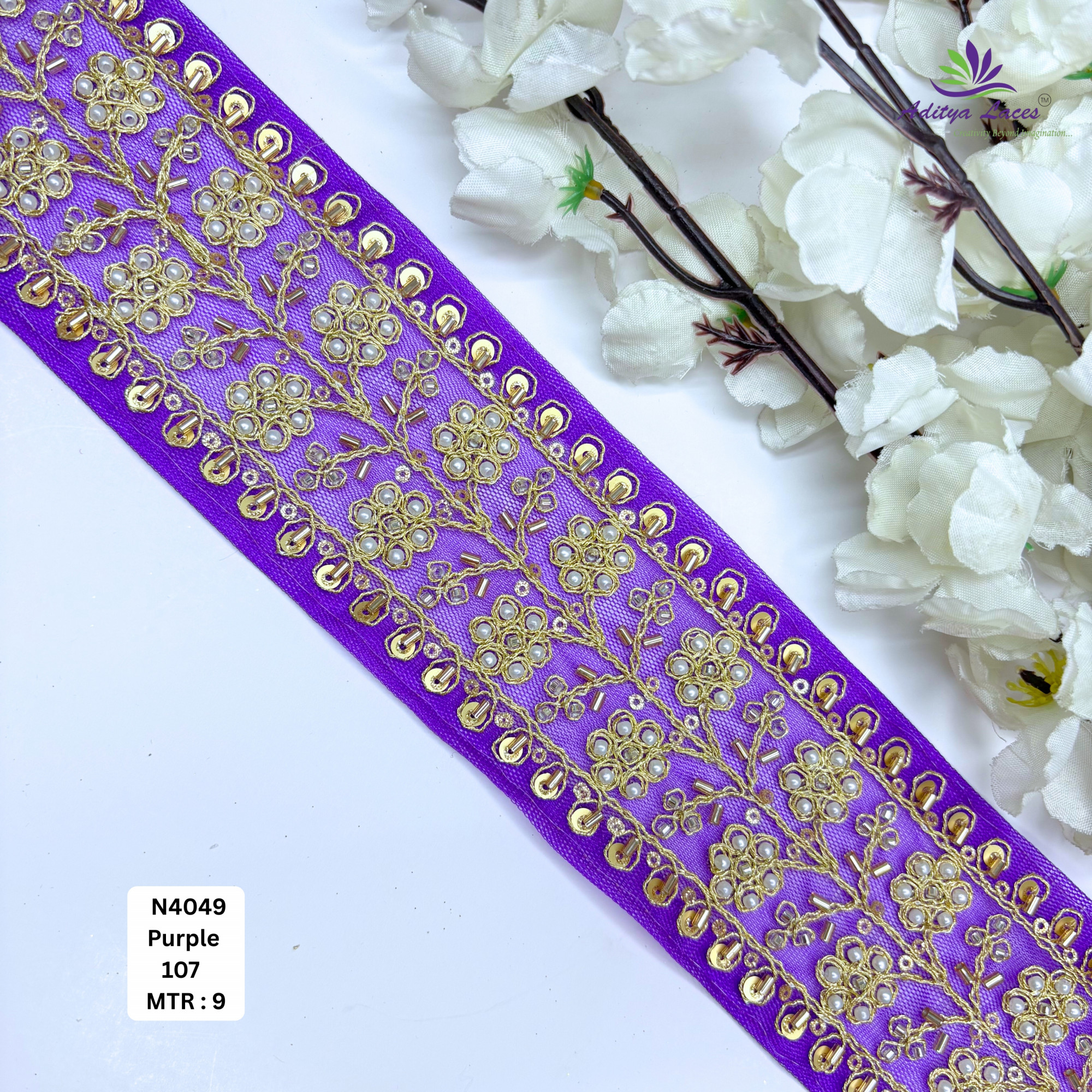 Handcrafted Decorative Pearl Lace Trim for Fashion Accessories