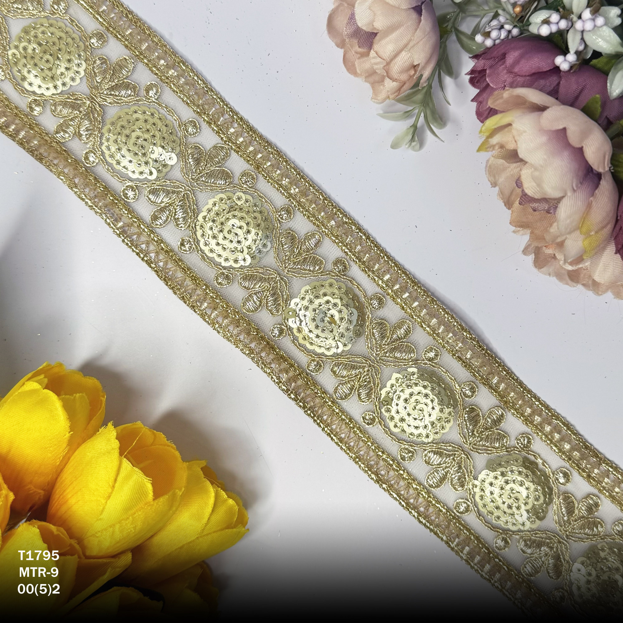 Luxury Decorative Embroidery Trim for Ethnic Dresses