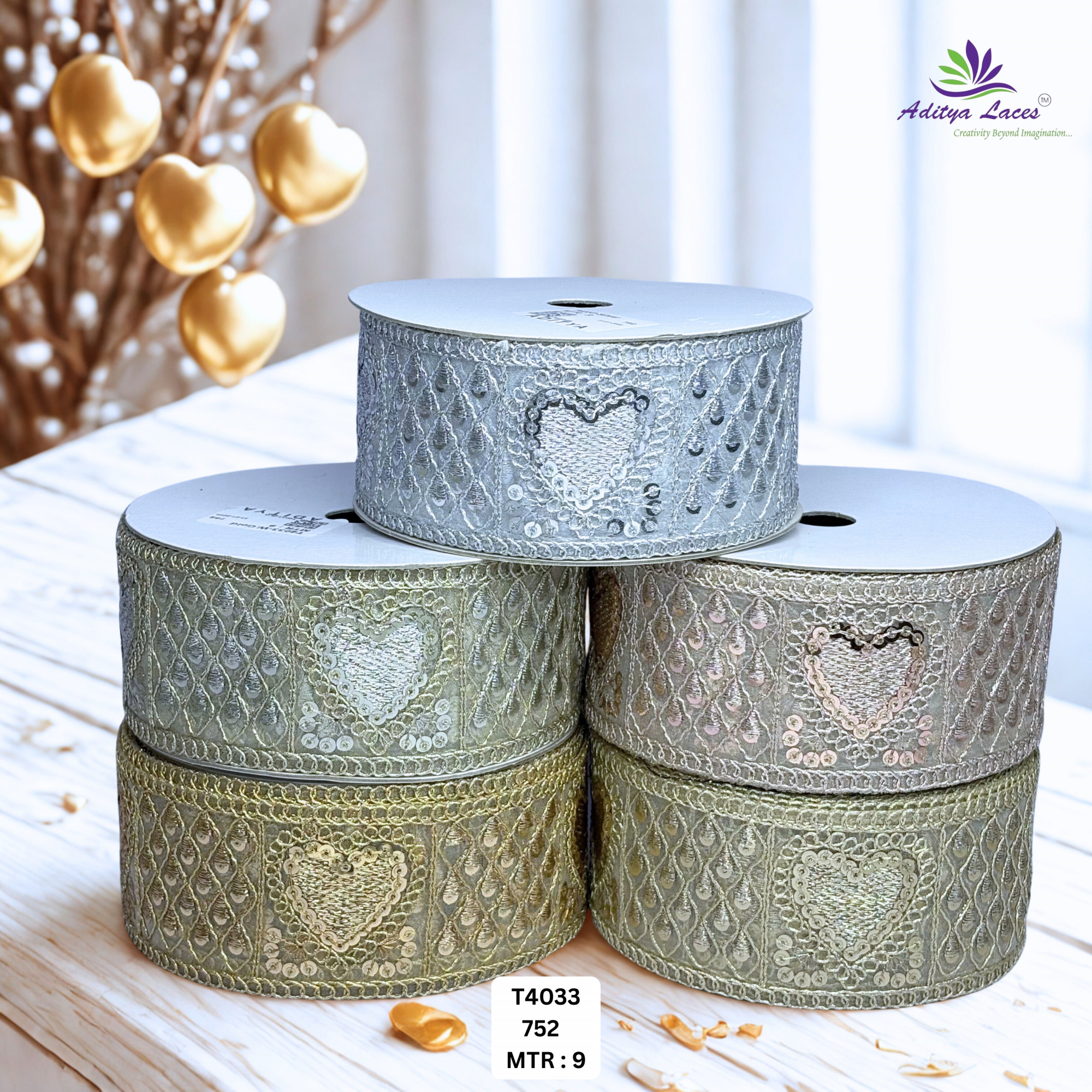 Decorative Silver Embroidery Lace Trim for Saree Garments