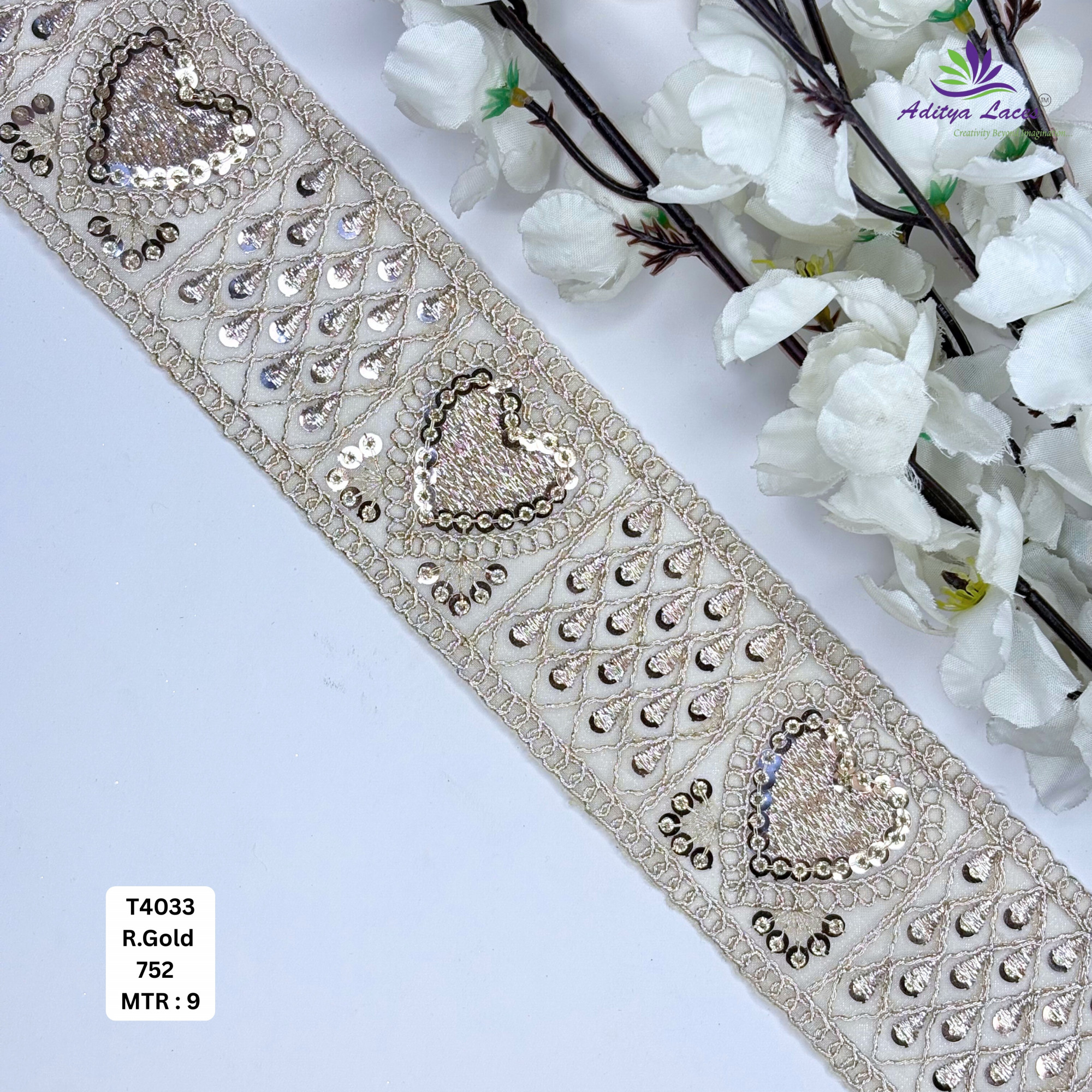 Decorative Silver Embroidery Lace Trim for Saree Garments