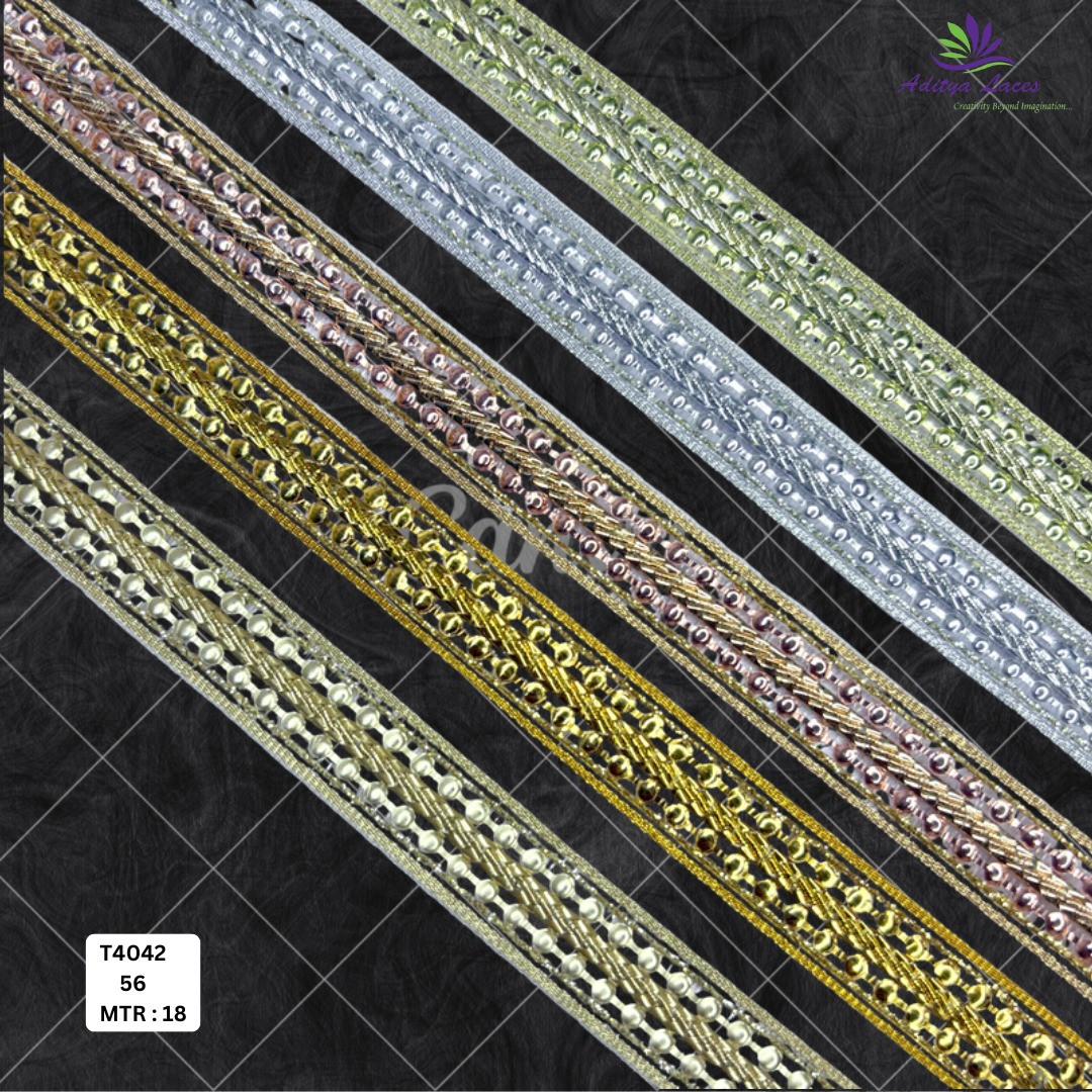 Elegant Silver Embroidery Lace Trim for Saree Garments