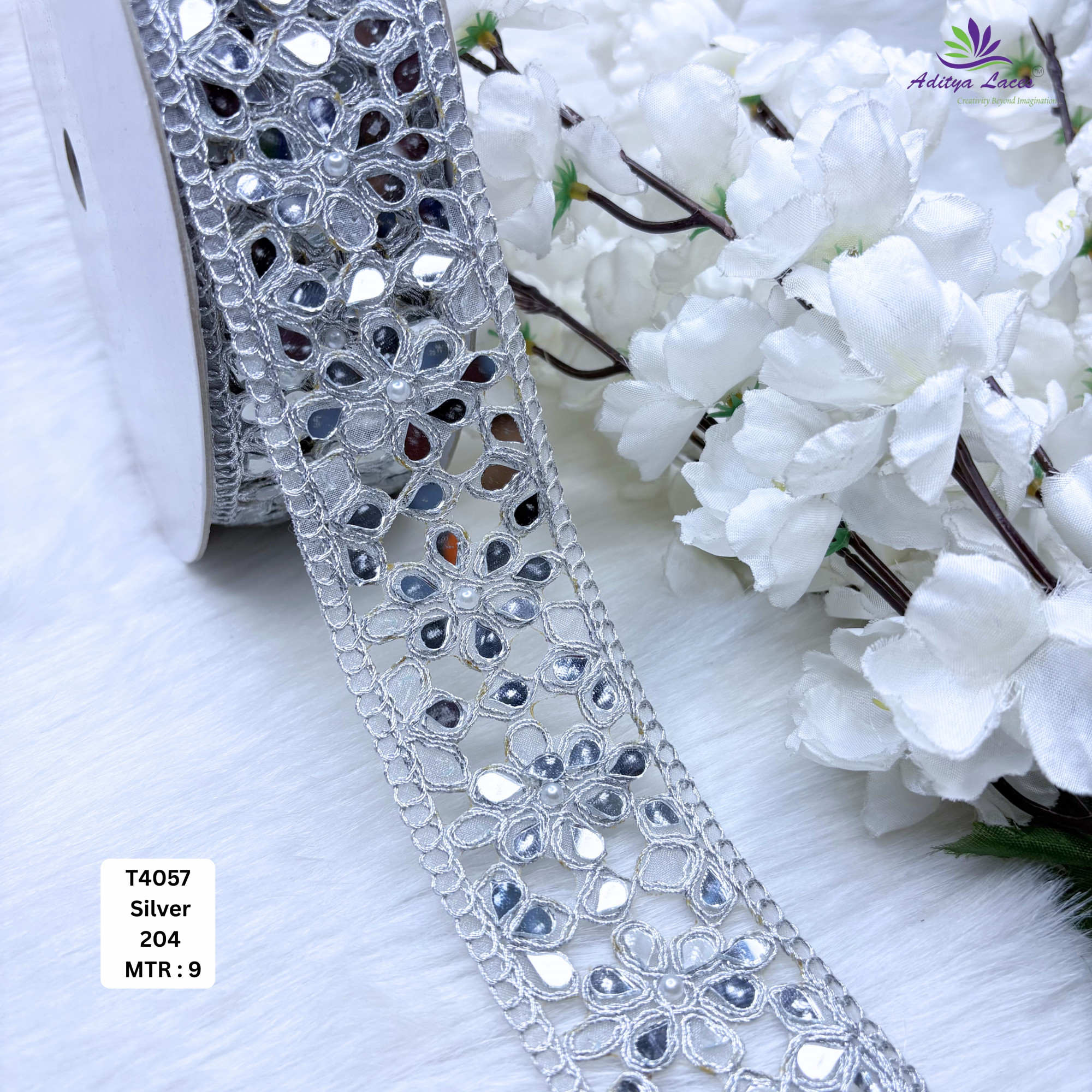 Decorative Silver Embroidery Lace Trim for Saree Garments