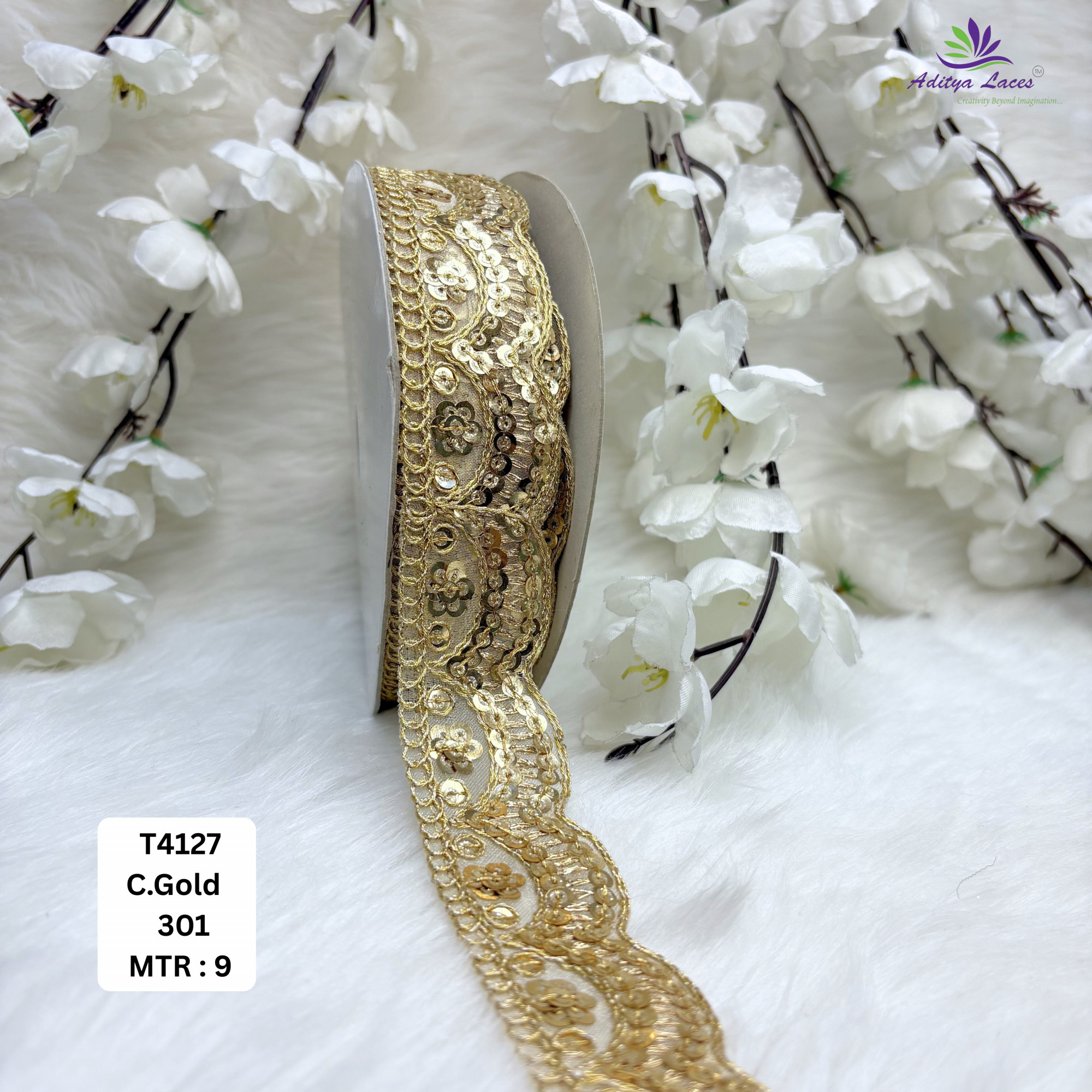 Elegant Silver Embroidery Lace Trim for Saree Garments