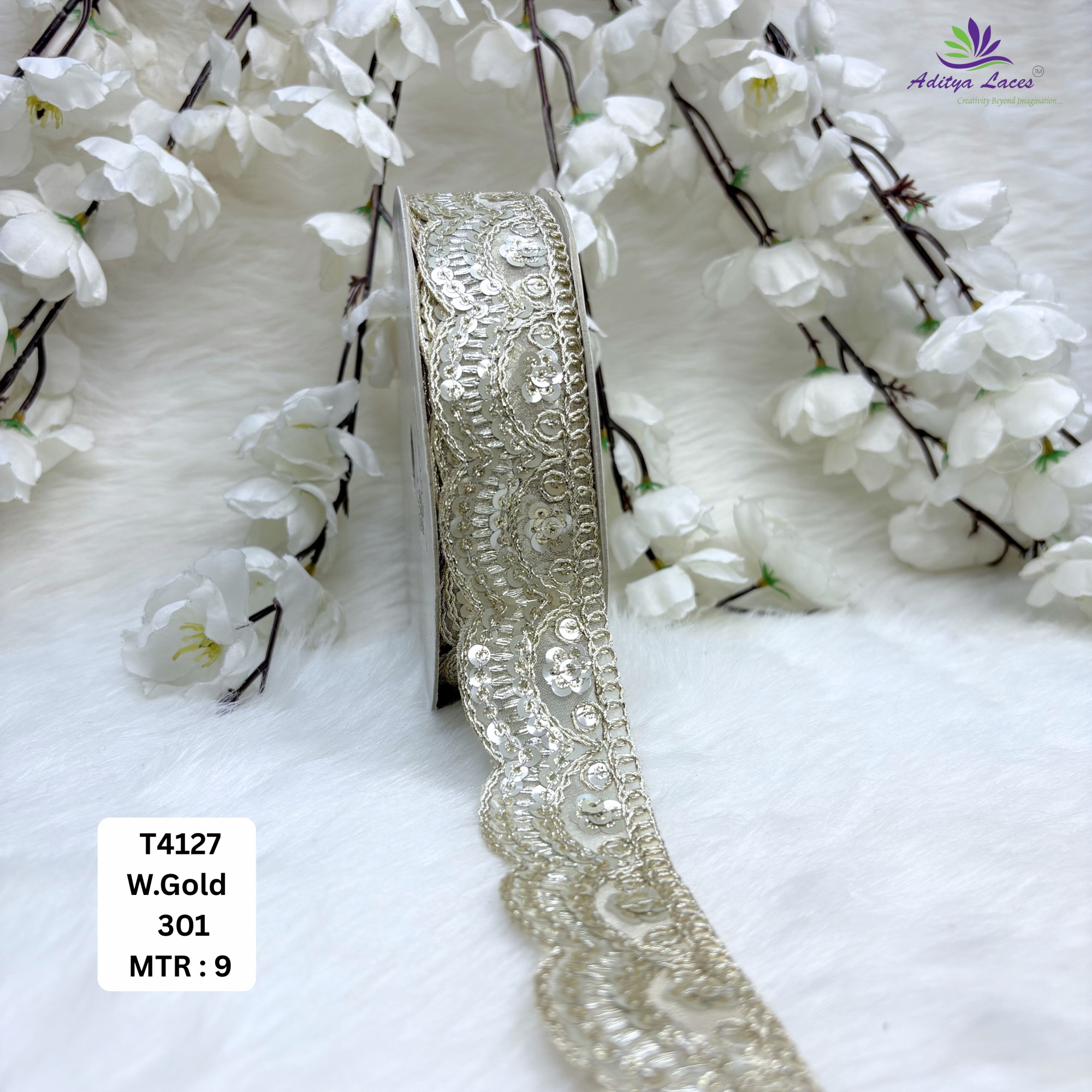 Elegant Silver Embroidery Lace Trim for Saree Garments