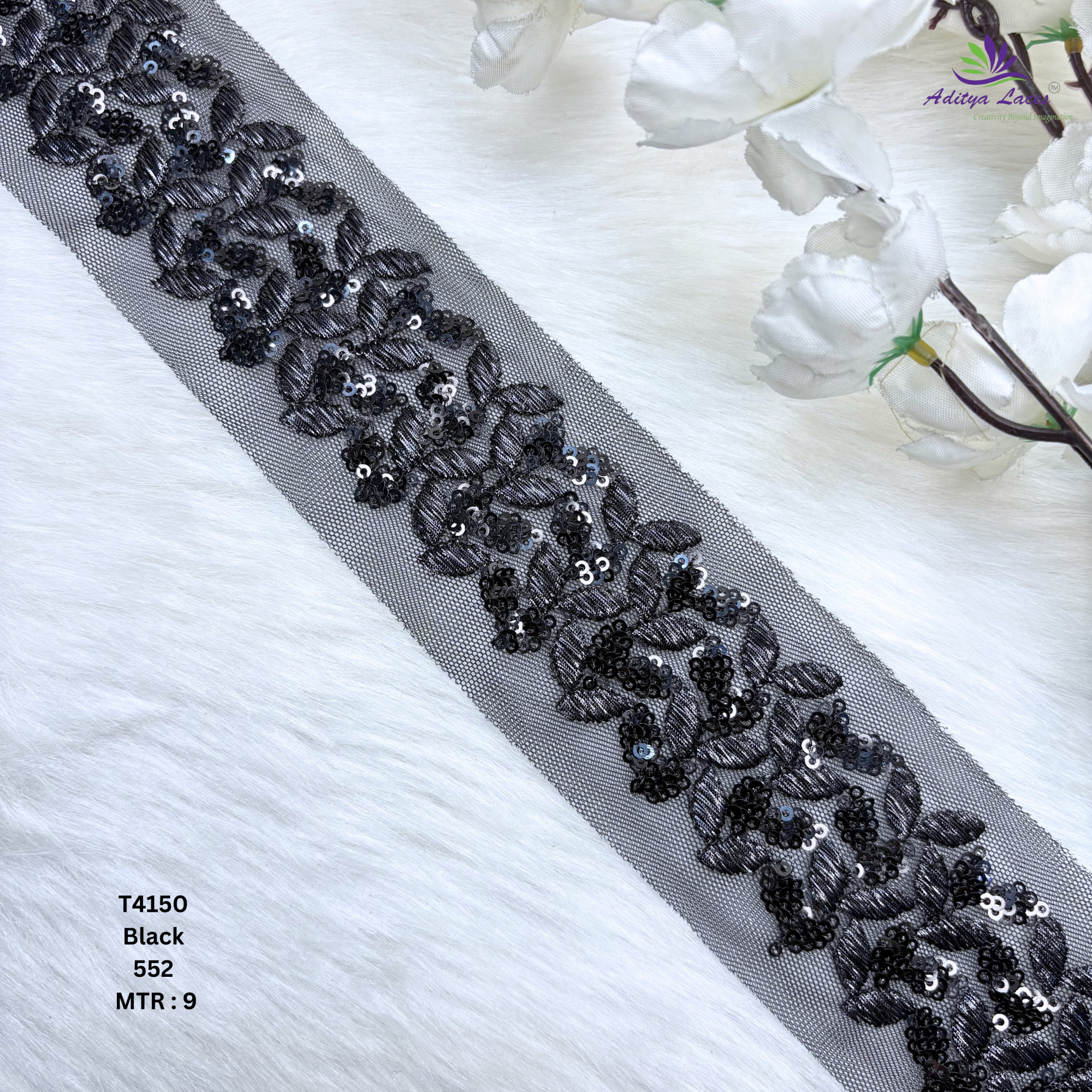 Decorative Silver Embroidery Lace Trim for Saree Garments