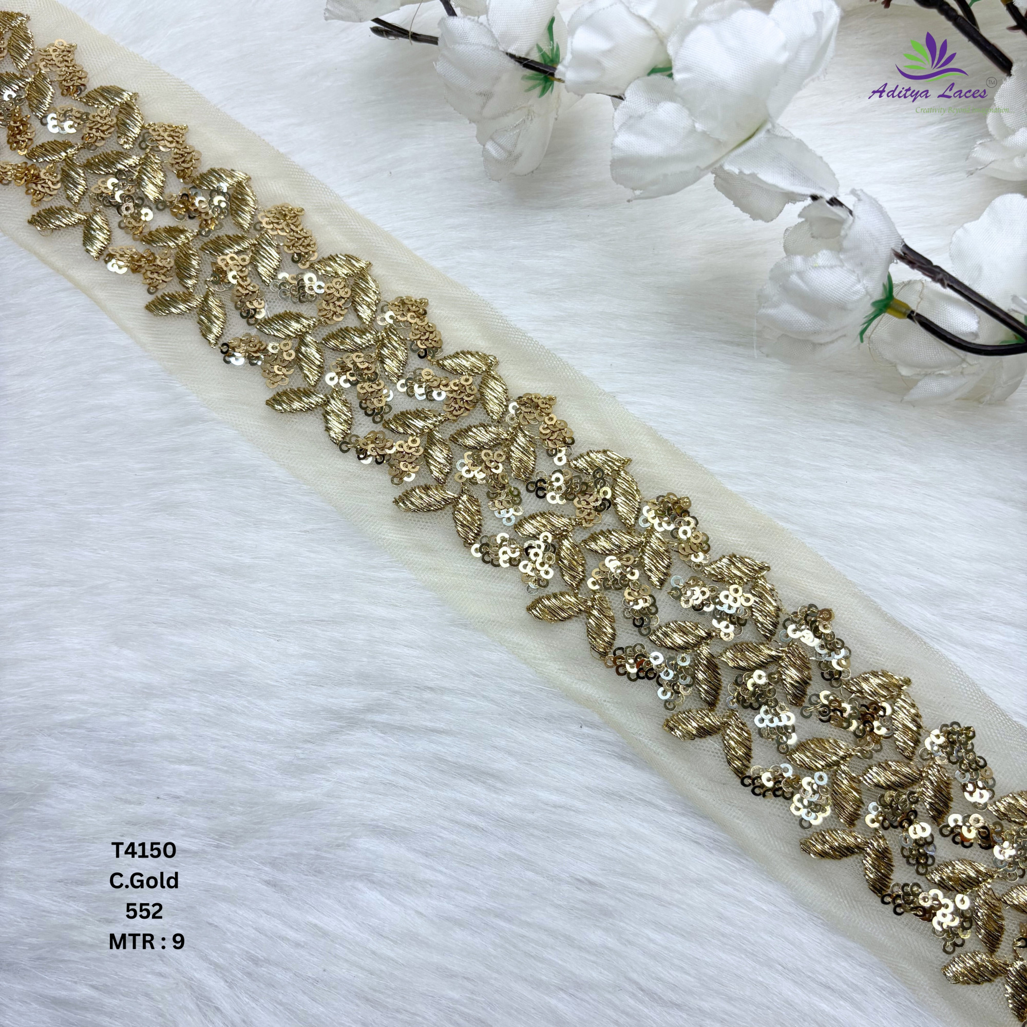 Decorative Silver Embroidery Lace Trim for Saree Garments
