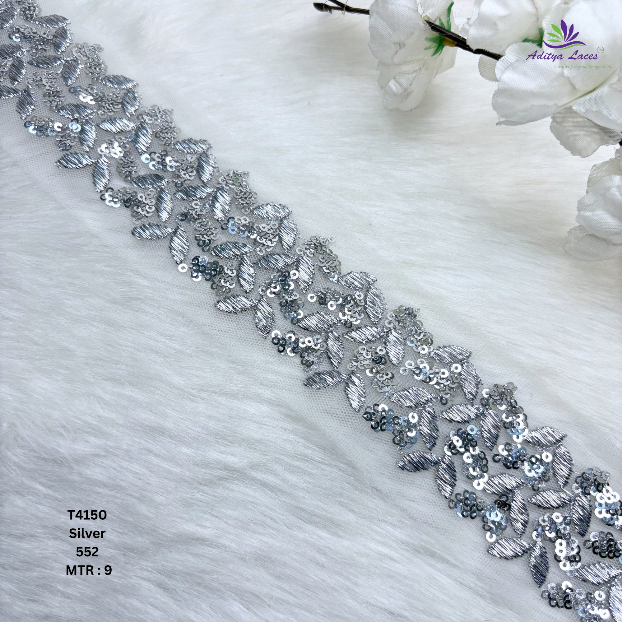Decorative Silver Embroidery Lace Trim for Saree Garments