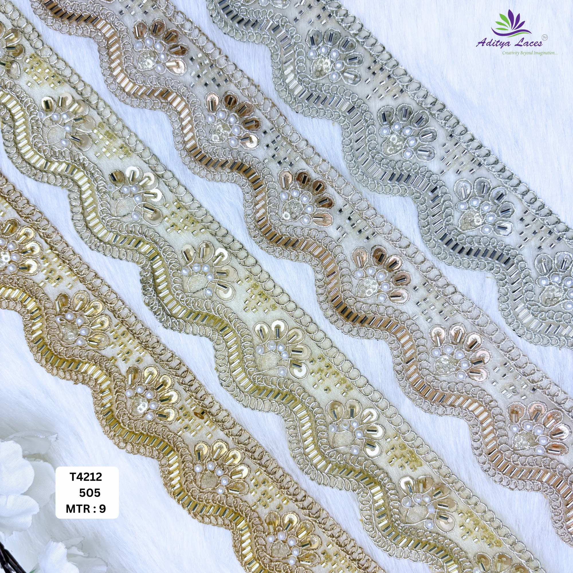 Decorative Silver Embroidery Lace Trim for Saree Garments
