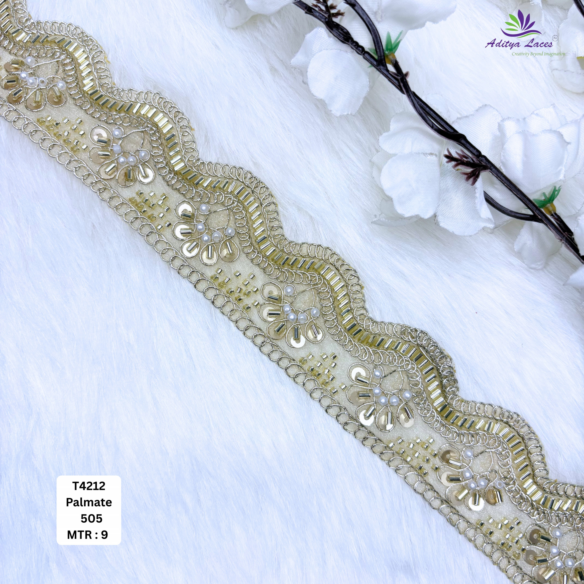 Decorative Silver Embroidery Lace Trim for Saree Garments