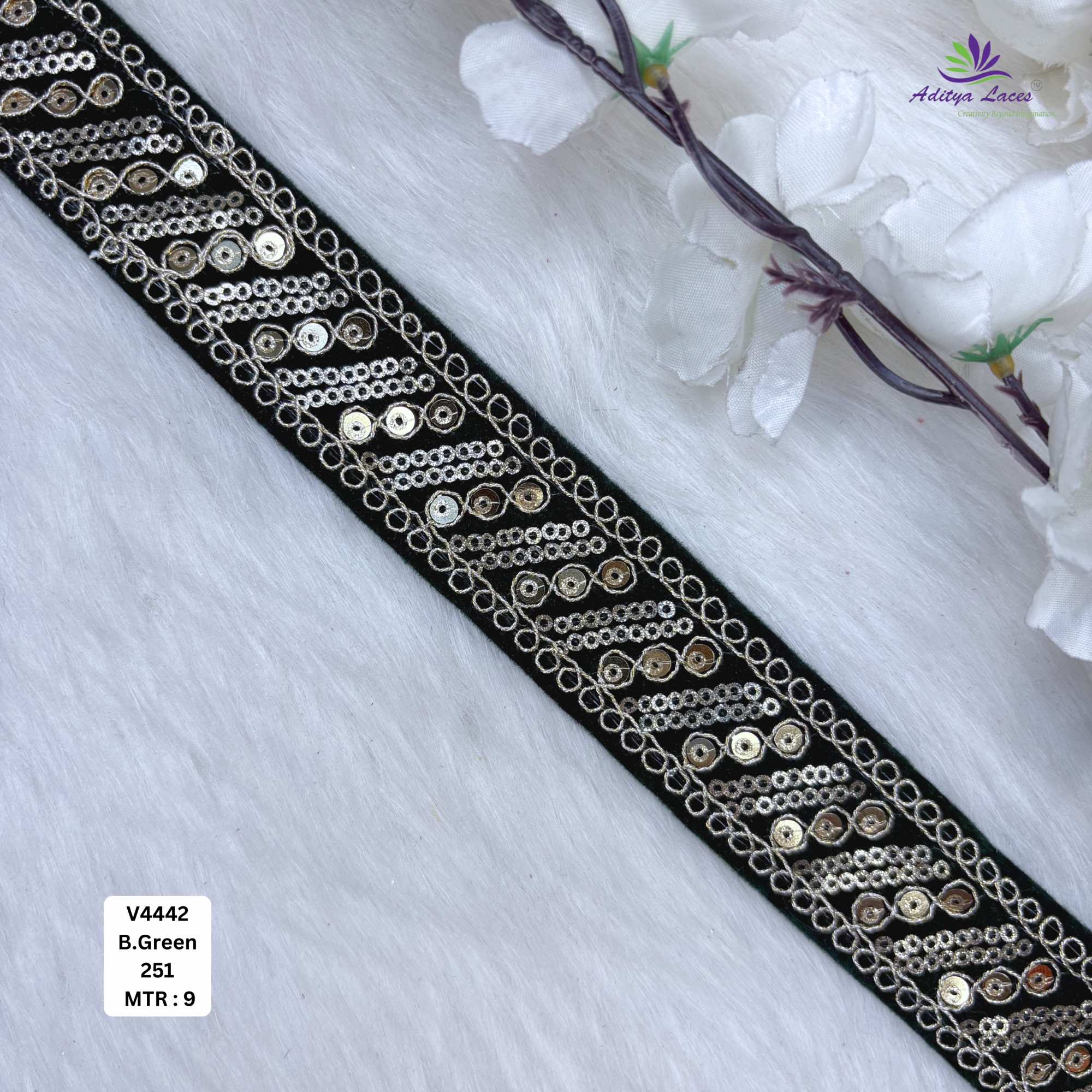 Velvet Sequin Embroidery Lace Trim Designer Saree Border Bridal Beads Lace Decorative Fashion Trim