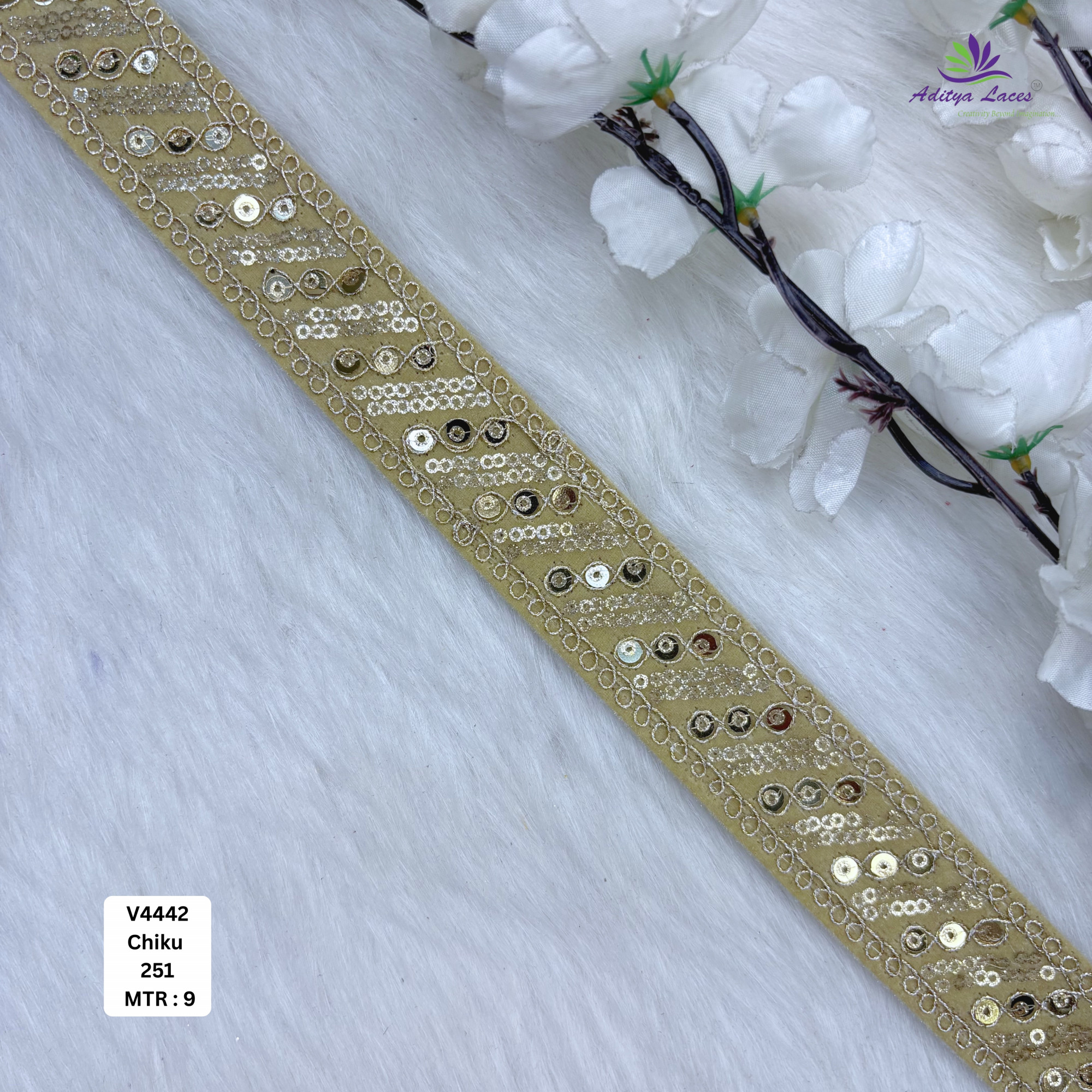 Velvet Sequin Embroidery Lace Trim Designer Saree Border Bridal Beads Lace Decorative Fashion Trim