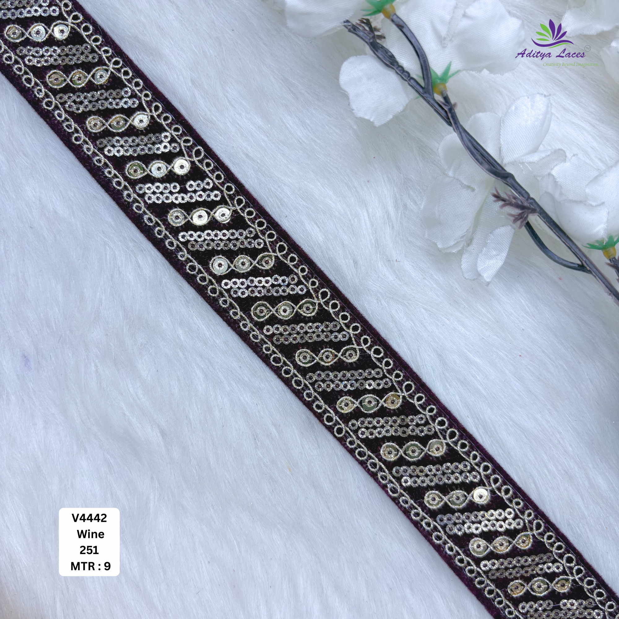 Velvet Sequin Embroidery Lace Trim Designer Saree Border Bridal Beads Lace Decorative Fashion Trim