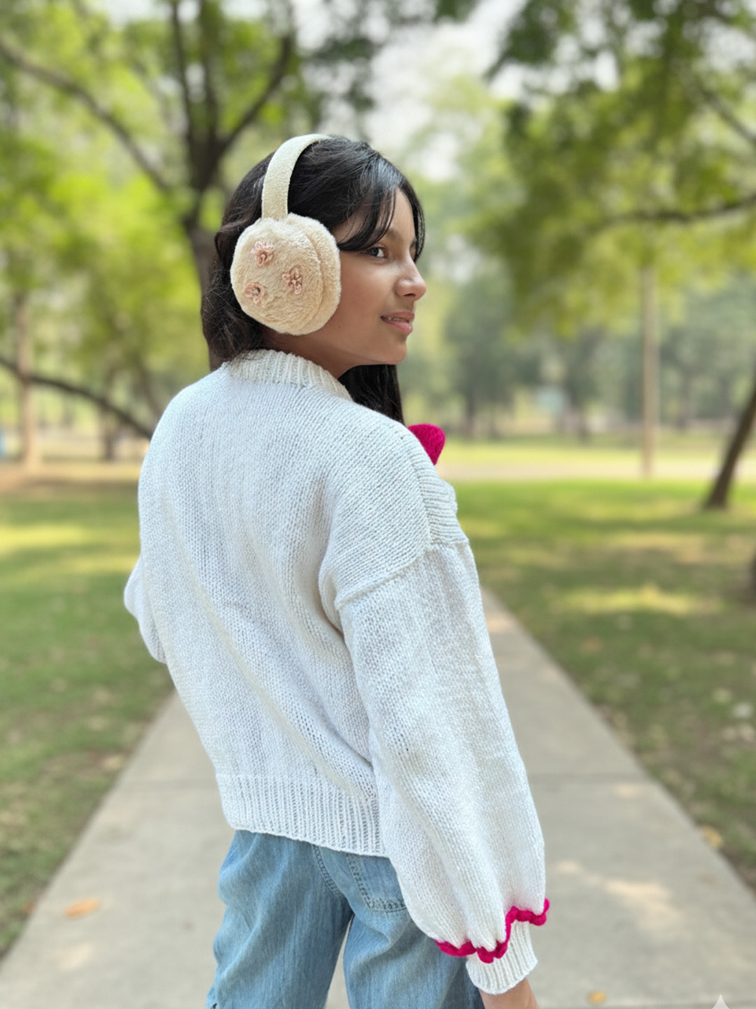 Woonie Big Bow and Floral Pullover - White