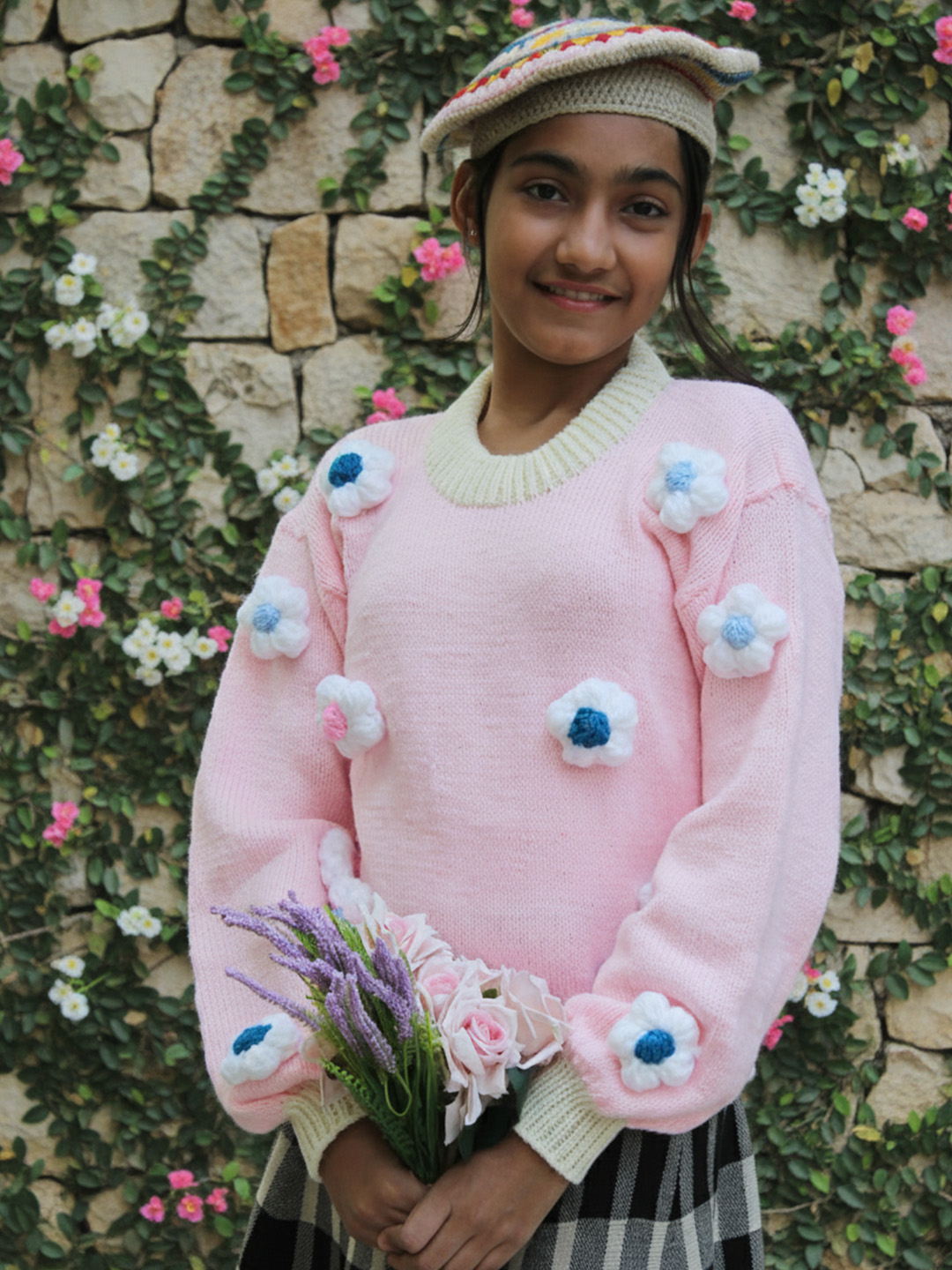Woonie Handknitted Full Sleeves 3D Floral Detailed Sweater - Pink