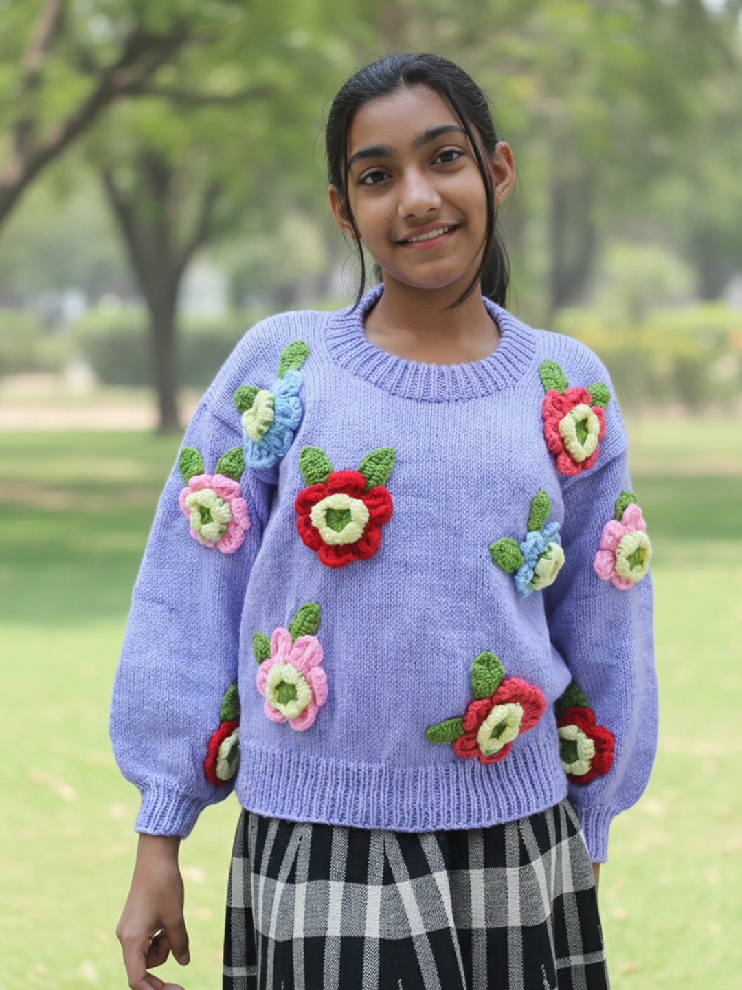 Woonie Handknitted Full Sleeves Colorful Floral Applique Detailed Sweater - Purple