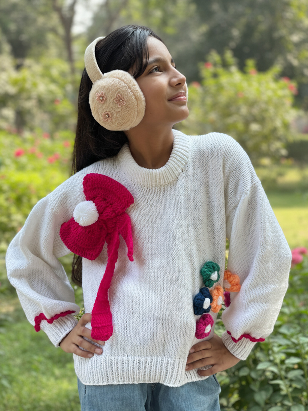 Woonie Big Bow and Floral Pullover - White