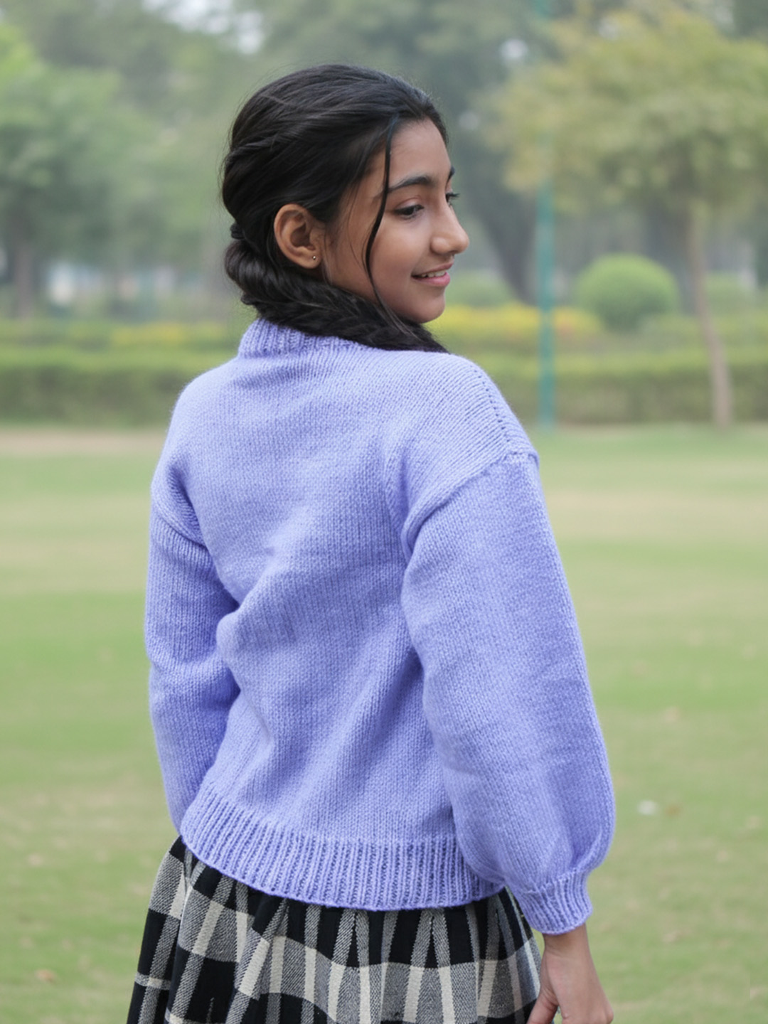 Woonie Handknitted Full Sleeves Colorful Floral Applique Detailed Sweater - Purple