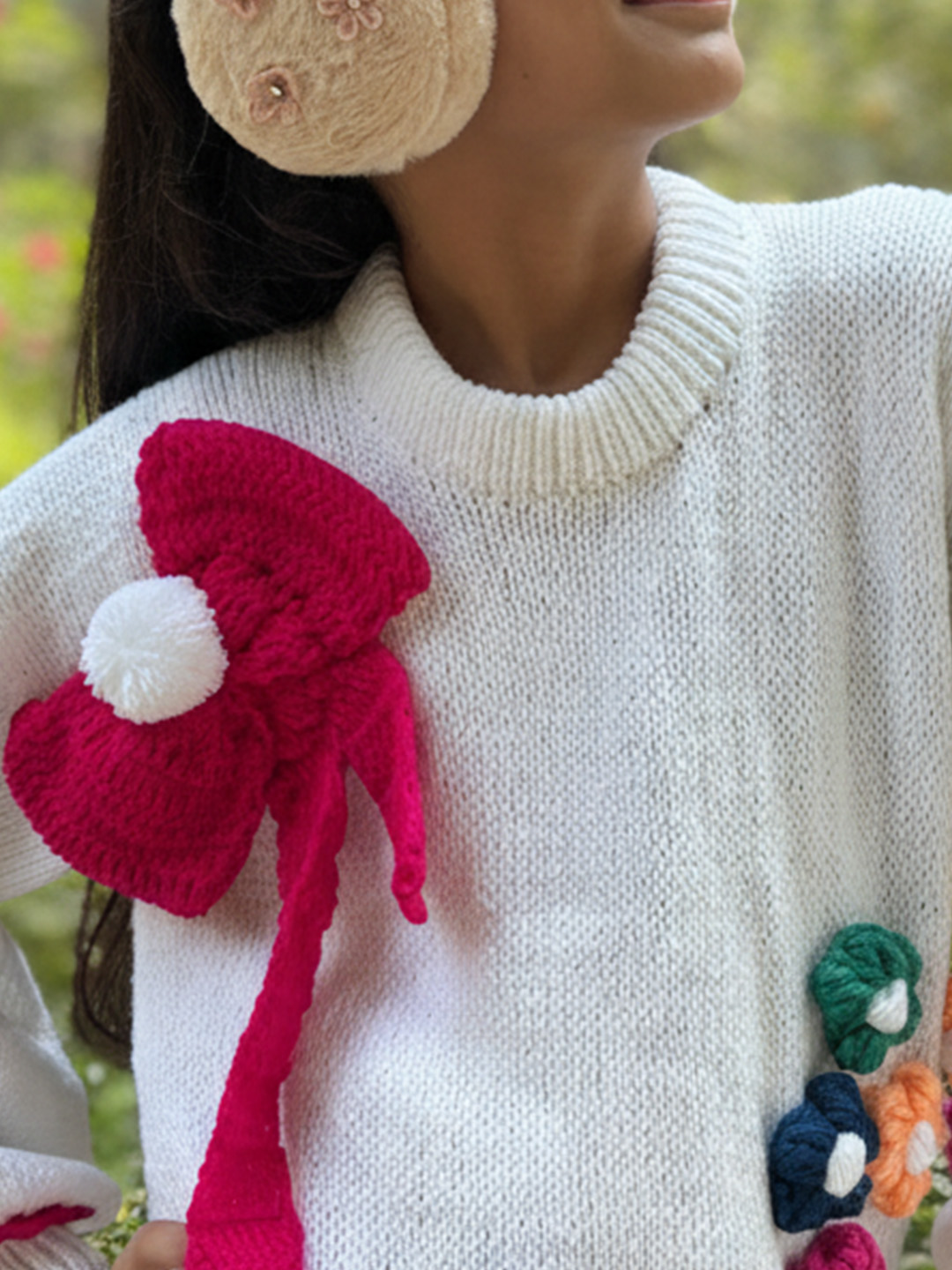 Woonie Big Bow and Floral Pullover - White