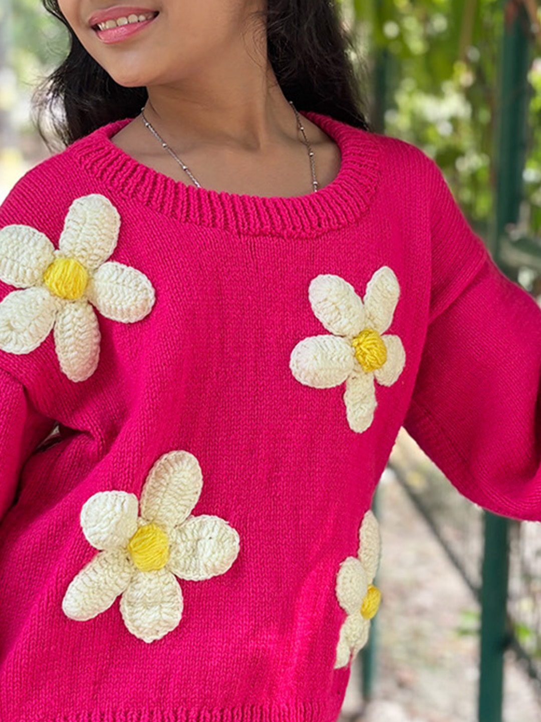 Woonie Floral Applique Pullover - Pink