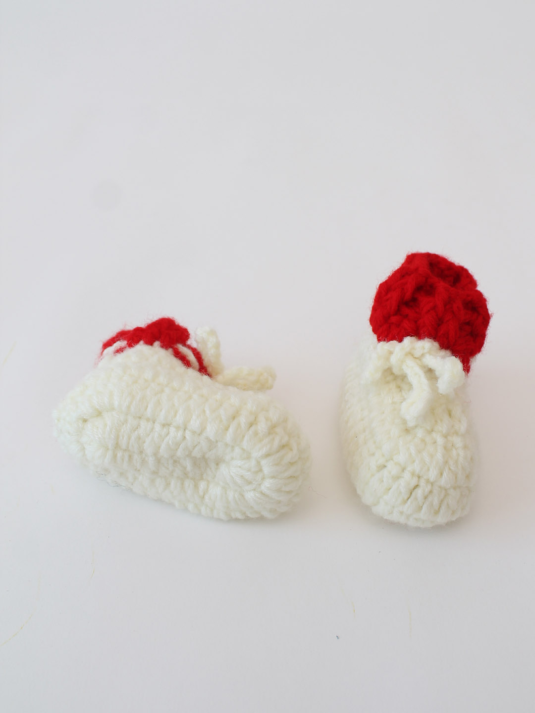Bear Hooded Jumpsuit for Infants with Boots - Red