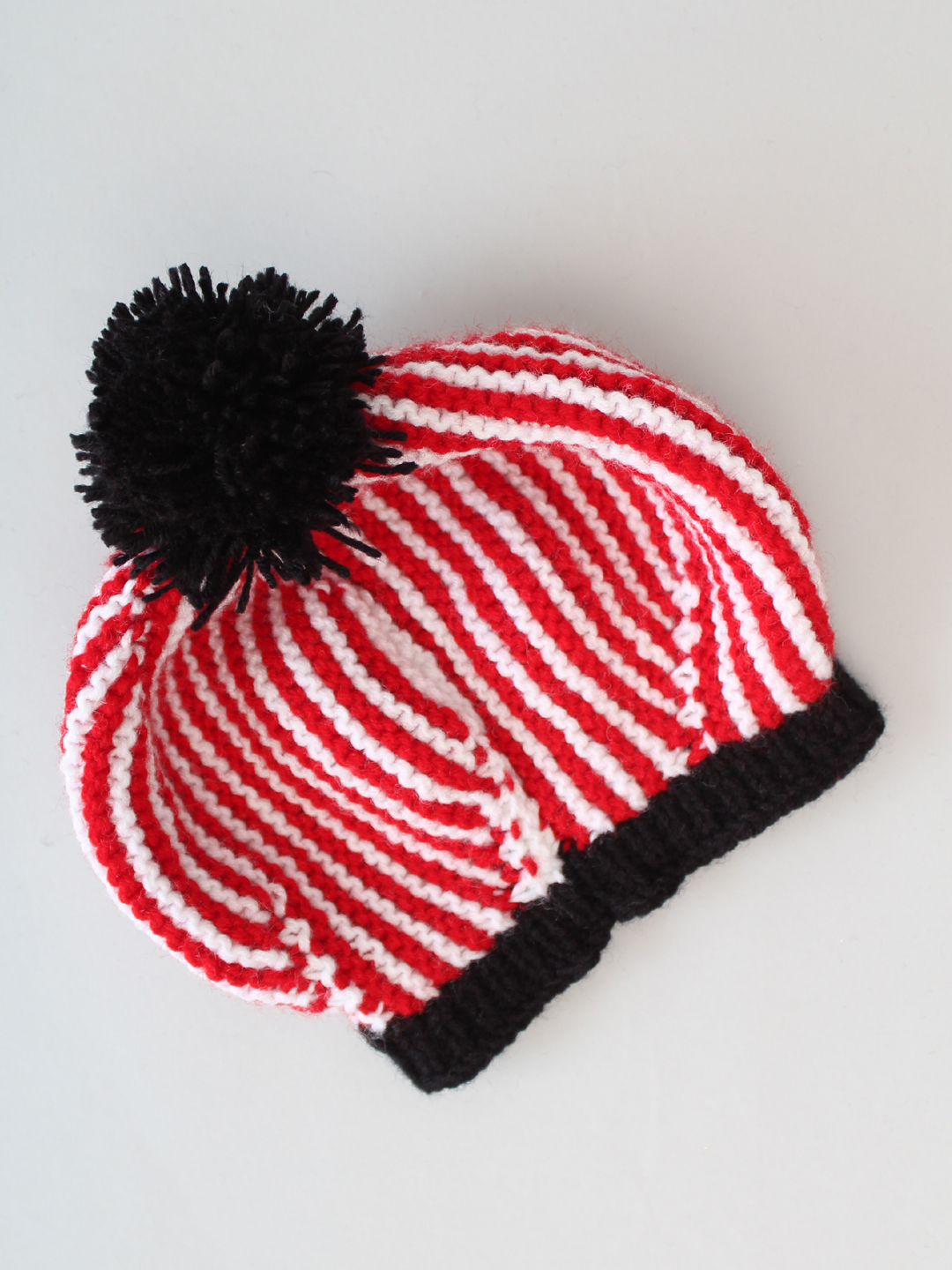 Beret Hat with Pom Pom for Kids - Red and Black