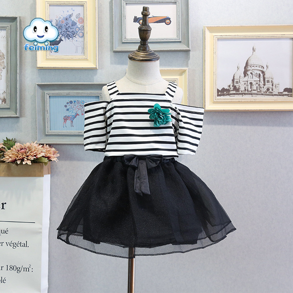 Black And White Top Skirt Set With Flower Bow