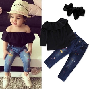 Black Offshoulder Top WIth Jeans And Hedband
