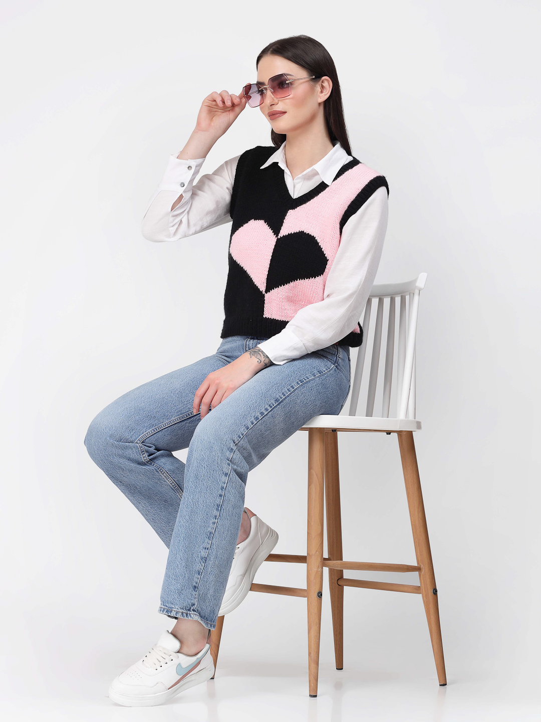 Handknitted Heart Knit Cute Sweater Vest for Women - Black