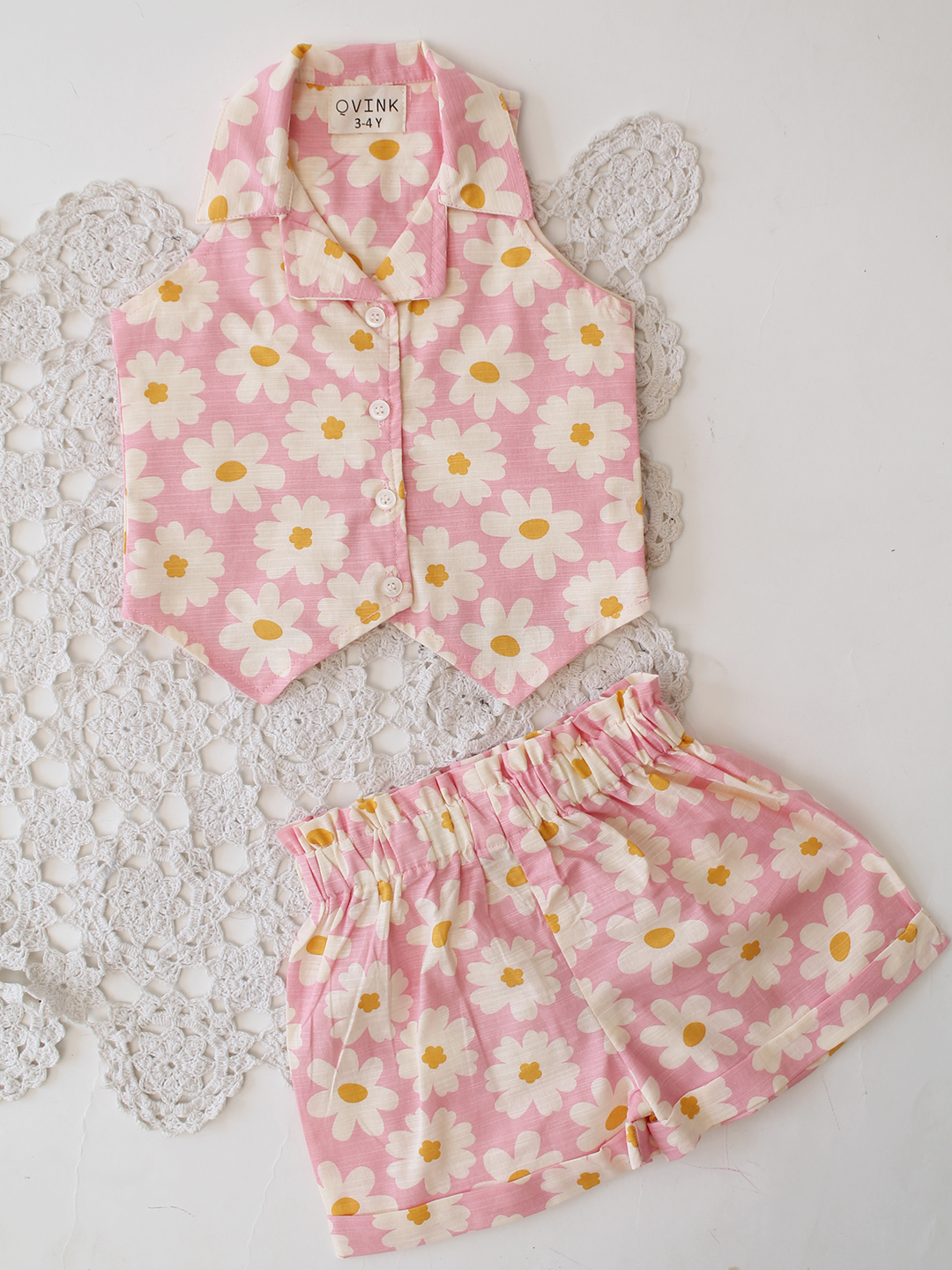 Qvink Cotton Floral Printed Coordinating Top & Shorts Set - Pink