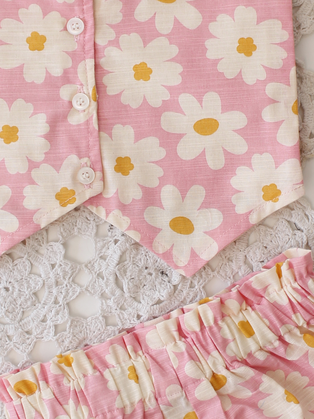 Qvink Cotton Floral Printed Coordinating Top & Shorts Set - Pink