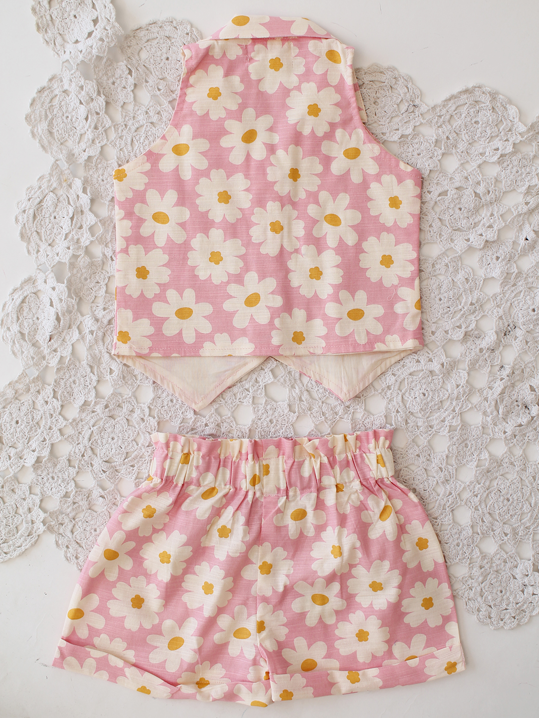Qvink Cotton Floral Printed Coordinating Top & Shorts Set - Pink