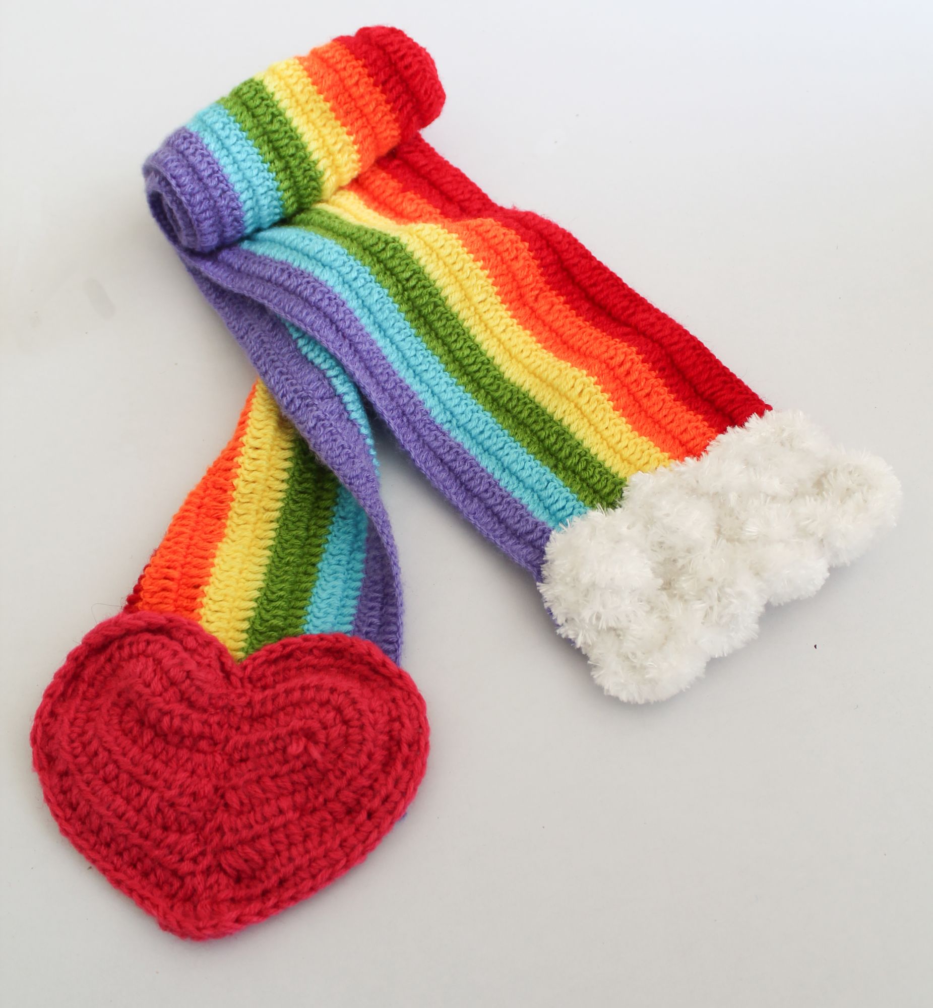 Woonie Handmade Heart & Cloud Detailing Muffler - Multi