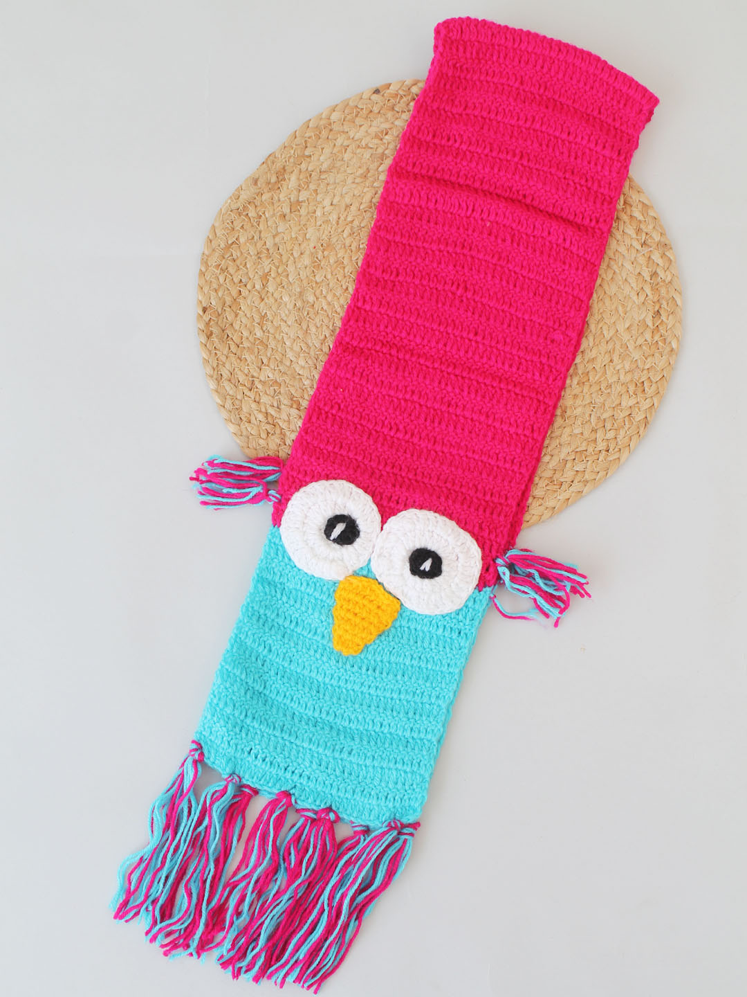 Woonie Handmade Crochet Bird Muffler for Winters - Pink