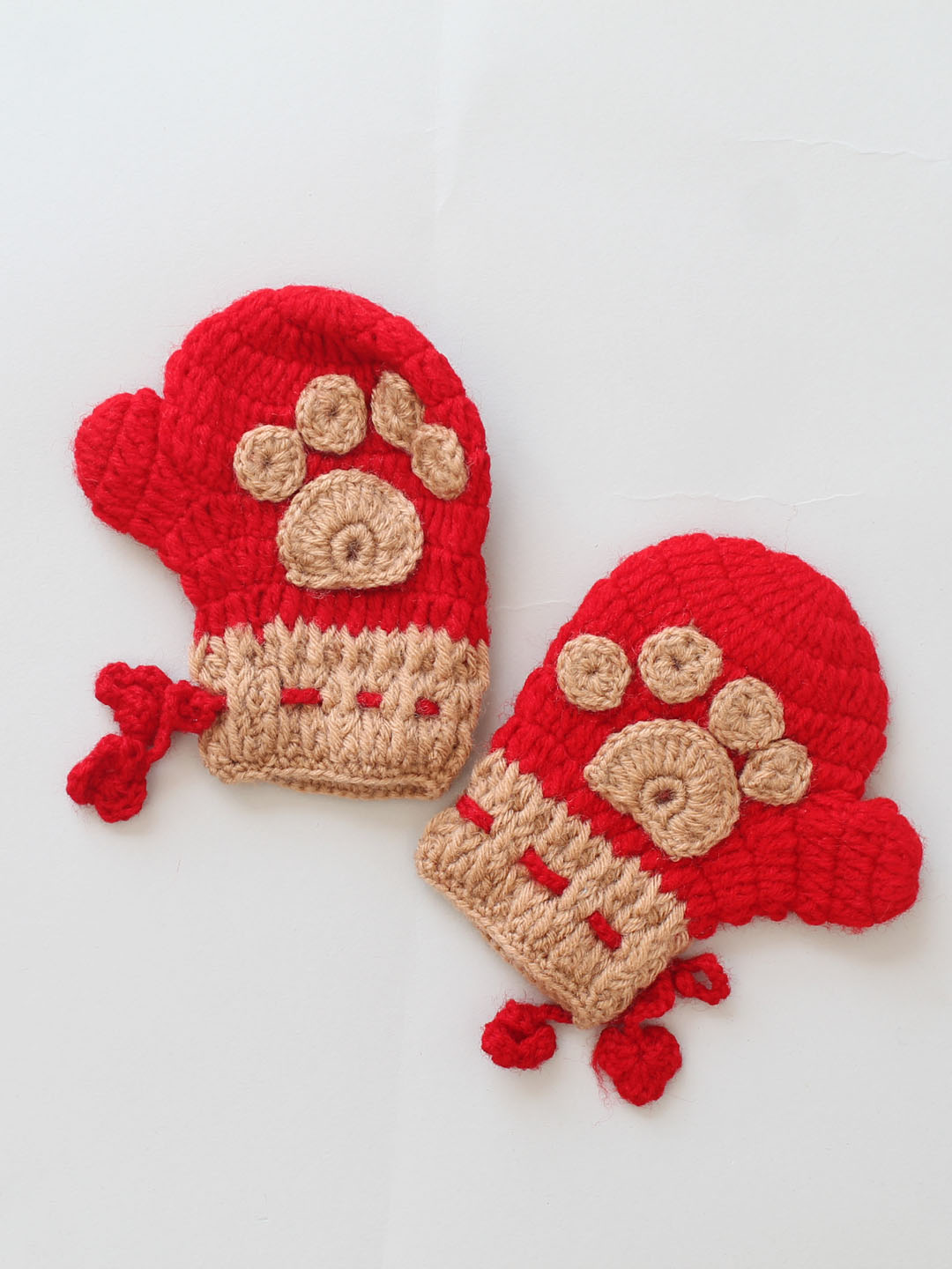 Woonie Handmade Crochet Muffler with Gloves and Cap - Red
