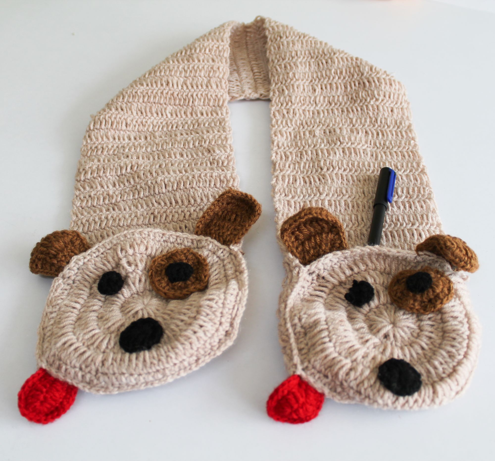 Woonie Handmade Bear Design Muffler - Brown