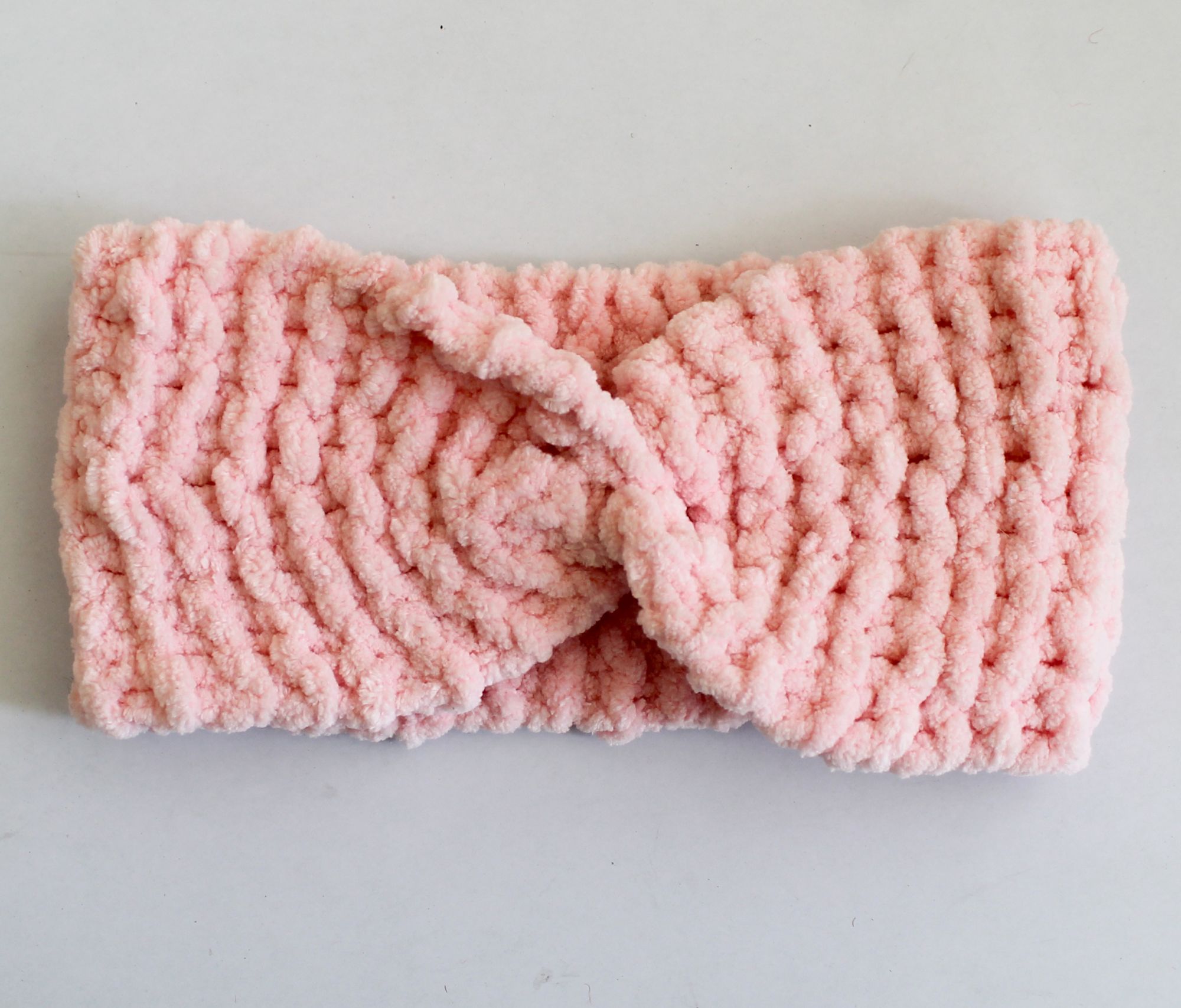 Woonie Handmade Woollen Twisted Headband - Pink