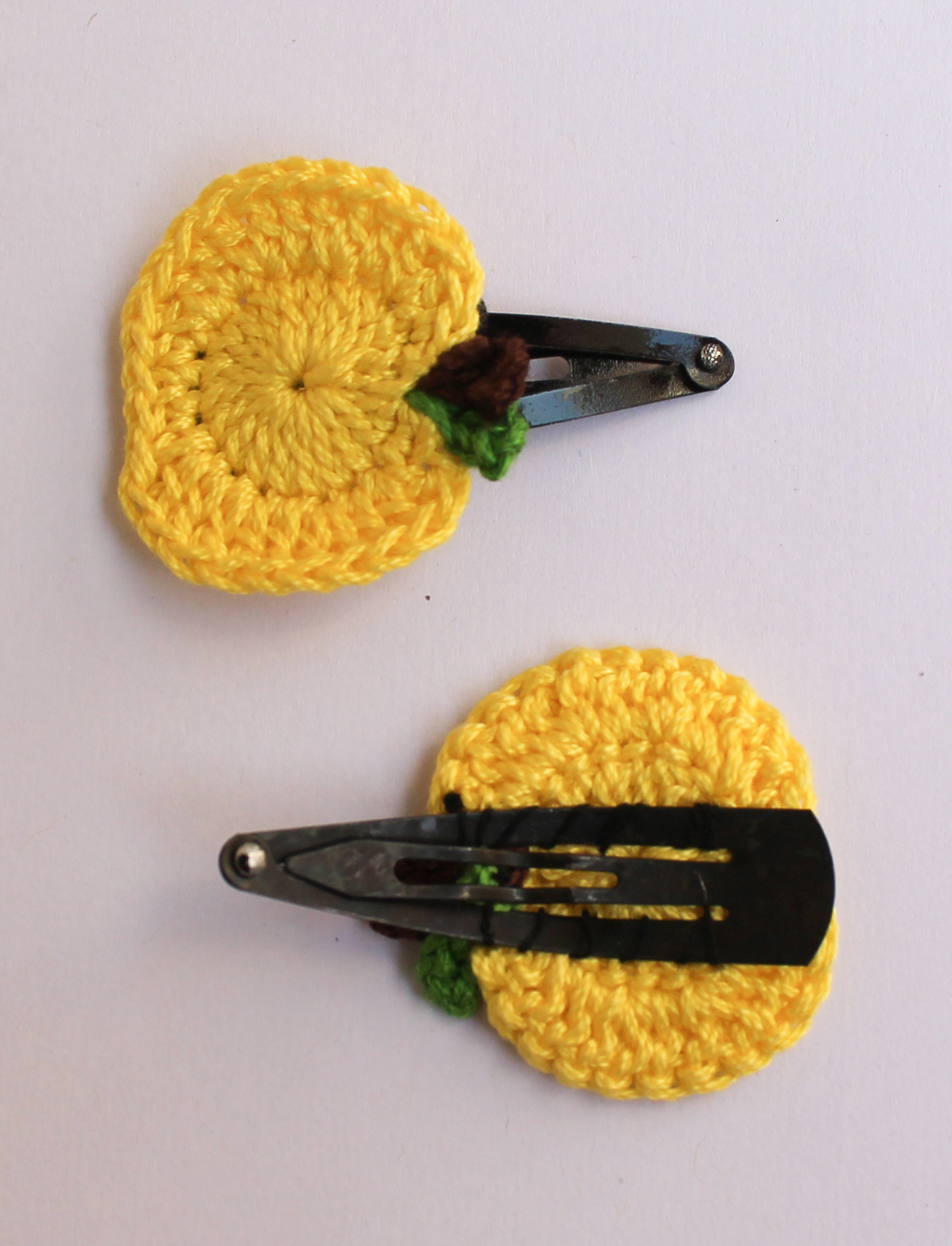 Woonie Crochet Lemon Shaped Set of 2 Hair Clips - Yellow