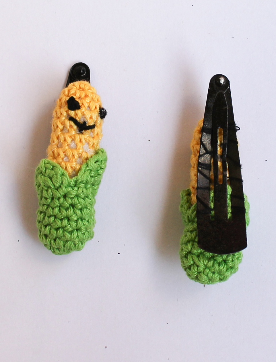 Woonie Crochet Corn Design Set of 2 Hair Clips - Green