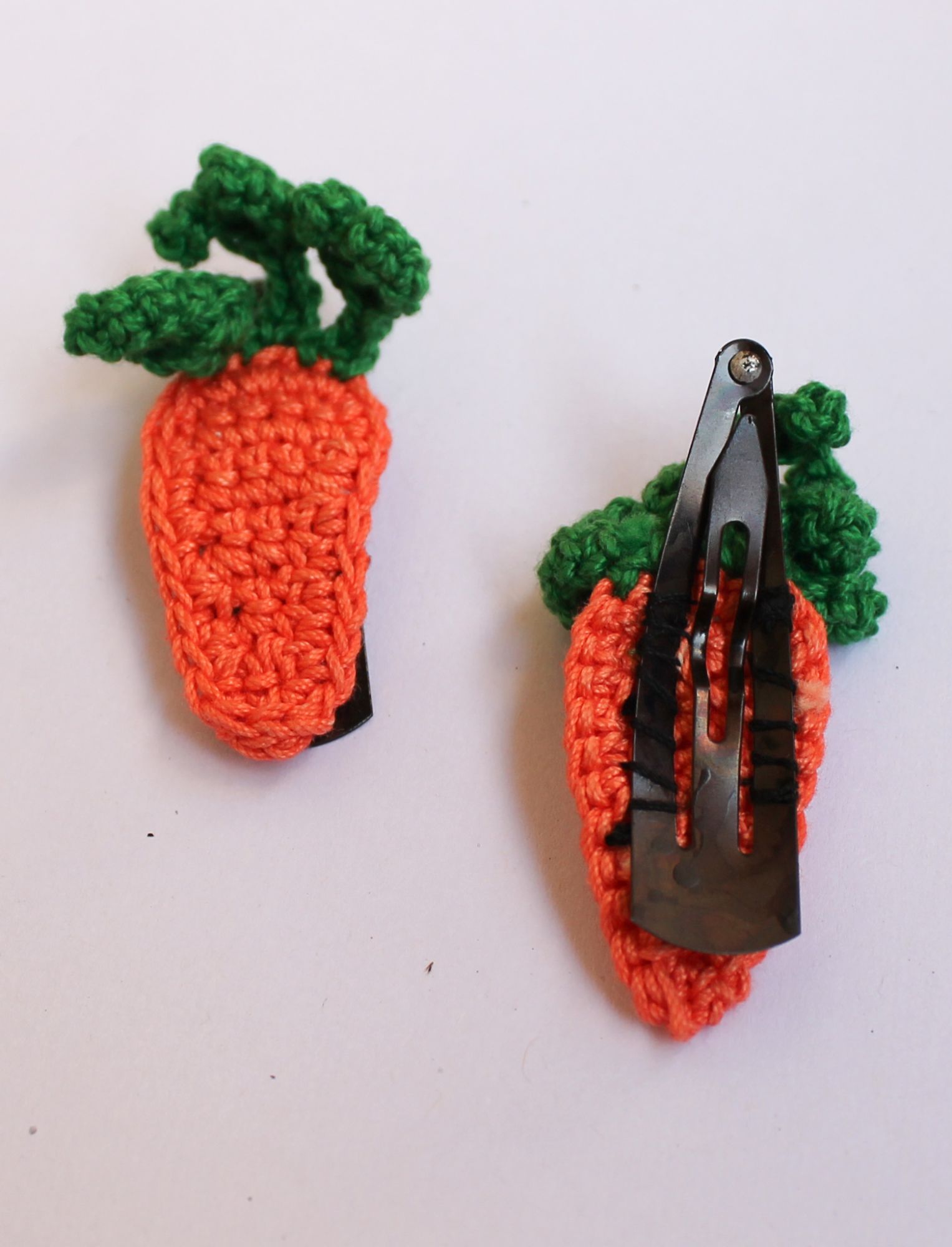 Woonie Handmade Set of 2 Carrot Hair Clips - Orange