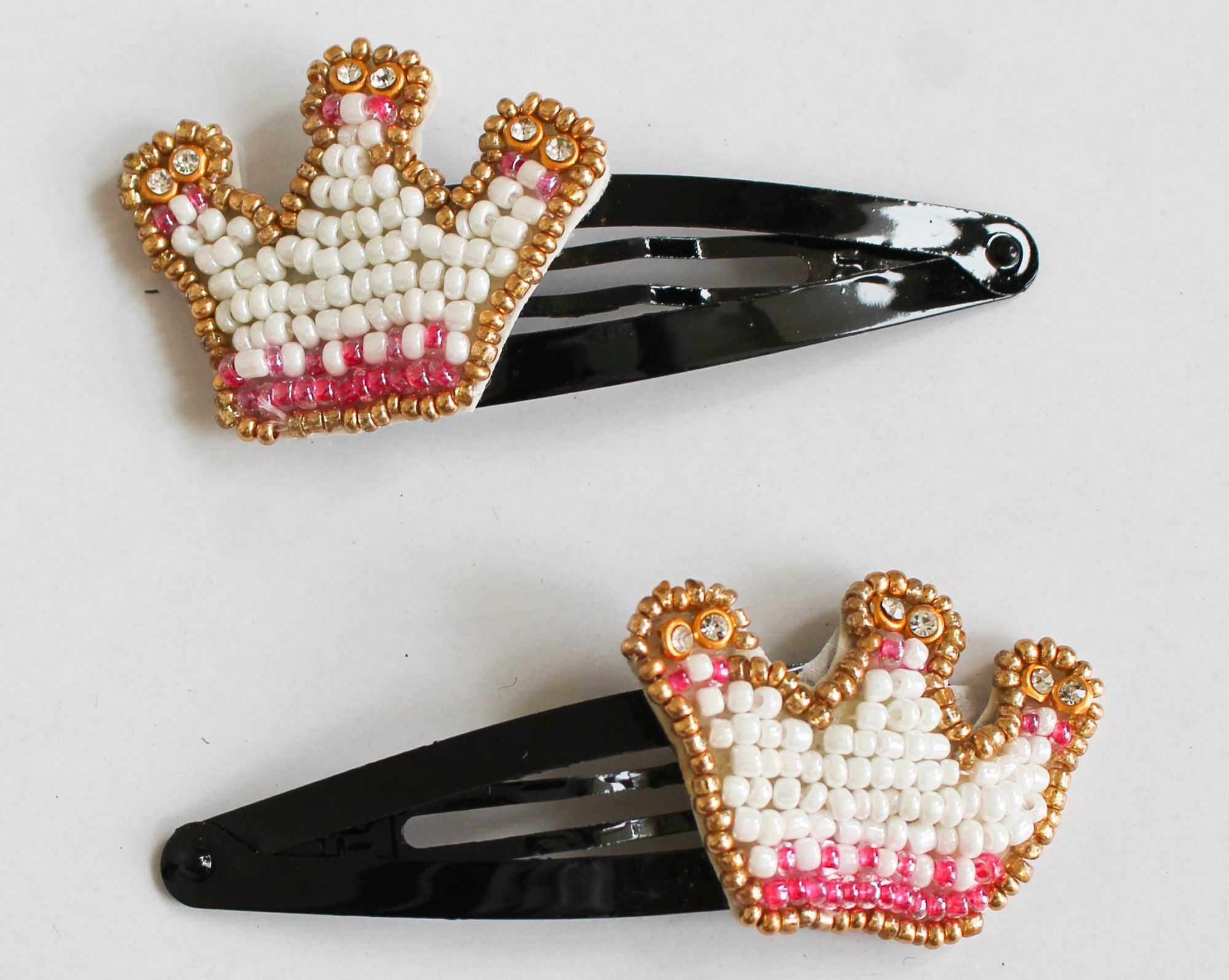 Woonie Crown Embellished Handmade Set of 2 Hair Clips - White
