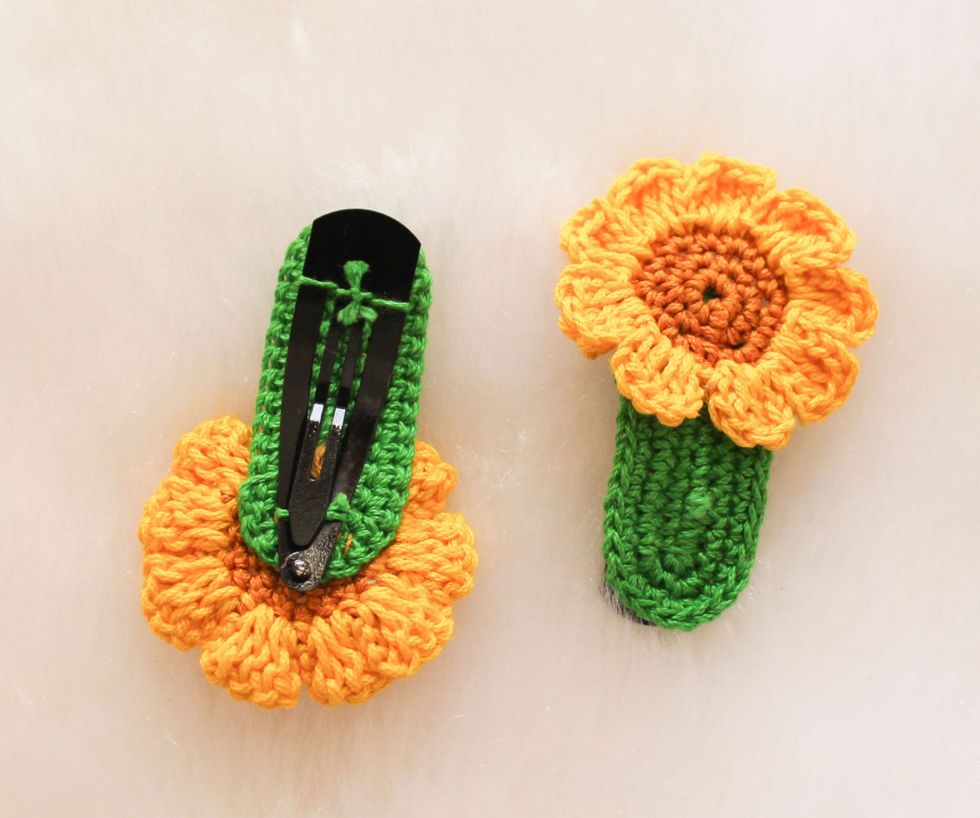 Woonie Handmade Sun Flower Detailing Clips - Yellow
